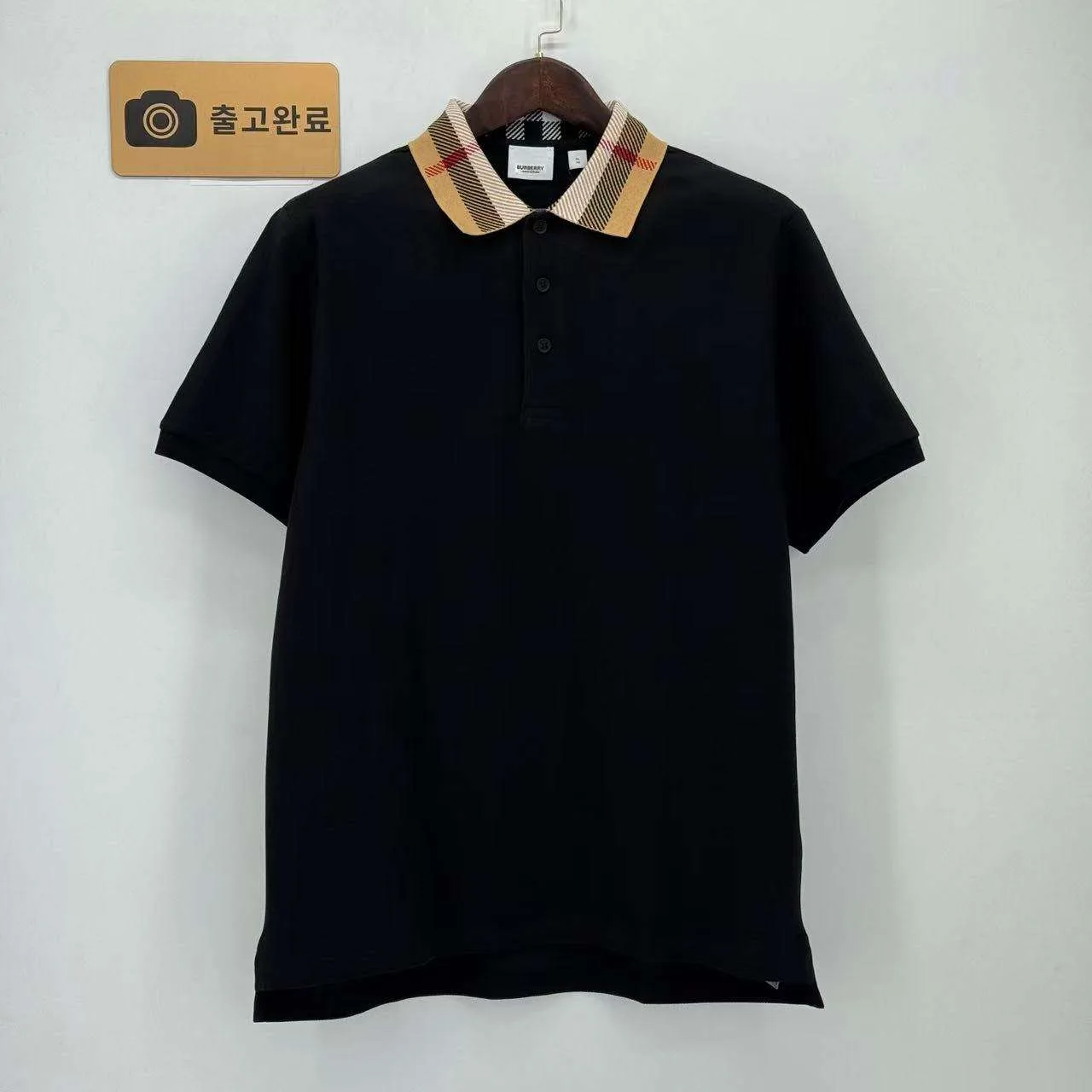 버버리 폴로반팔 검수사진 1