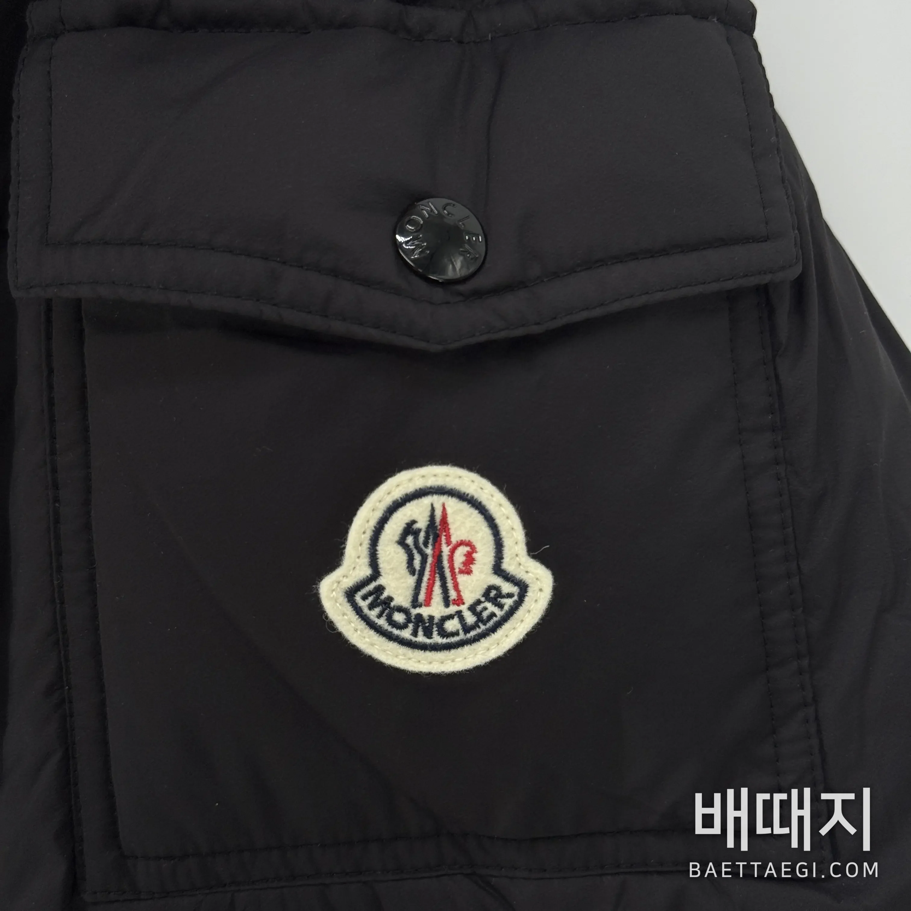 몽클레르 베제르 쇼트 다운 자켓 159453 검수사진 2