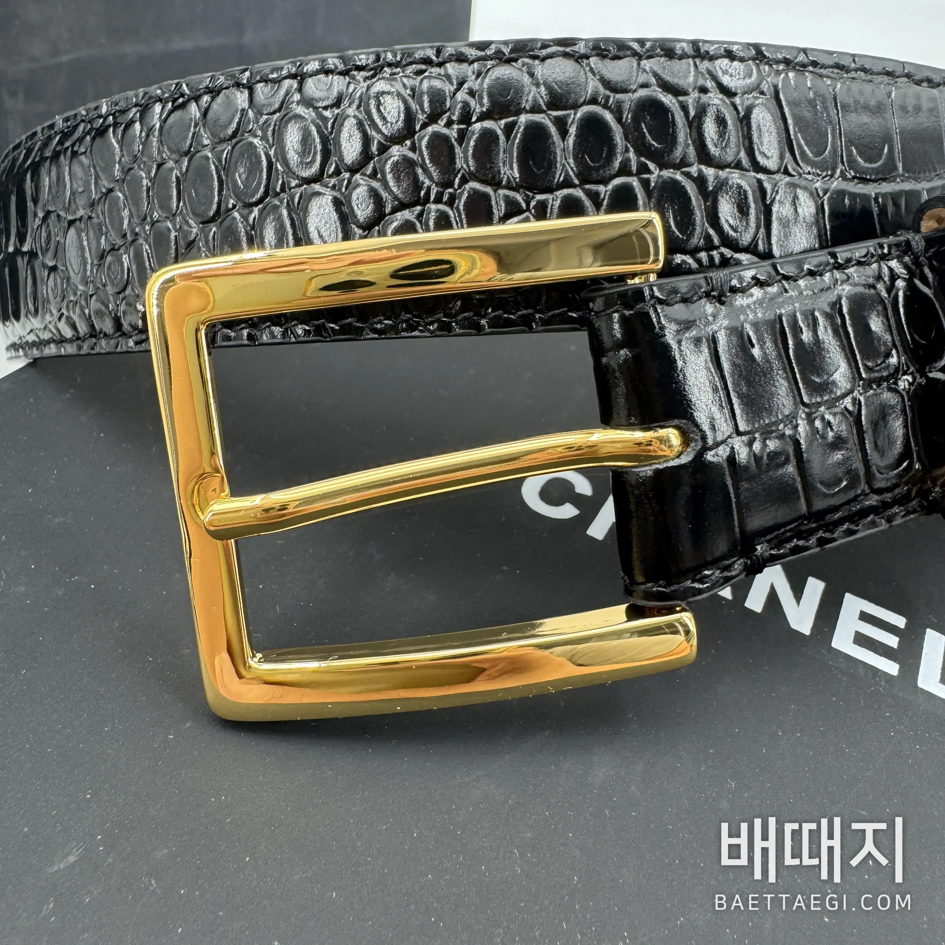 샤넬 크로커다일 패턴 가죽 벨트 30mm 검수사진 3
