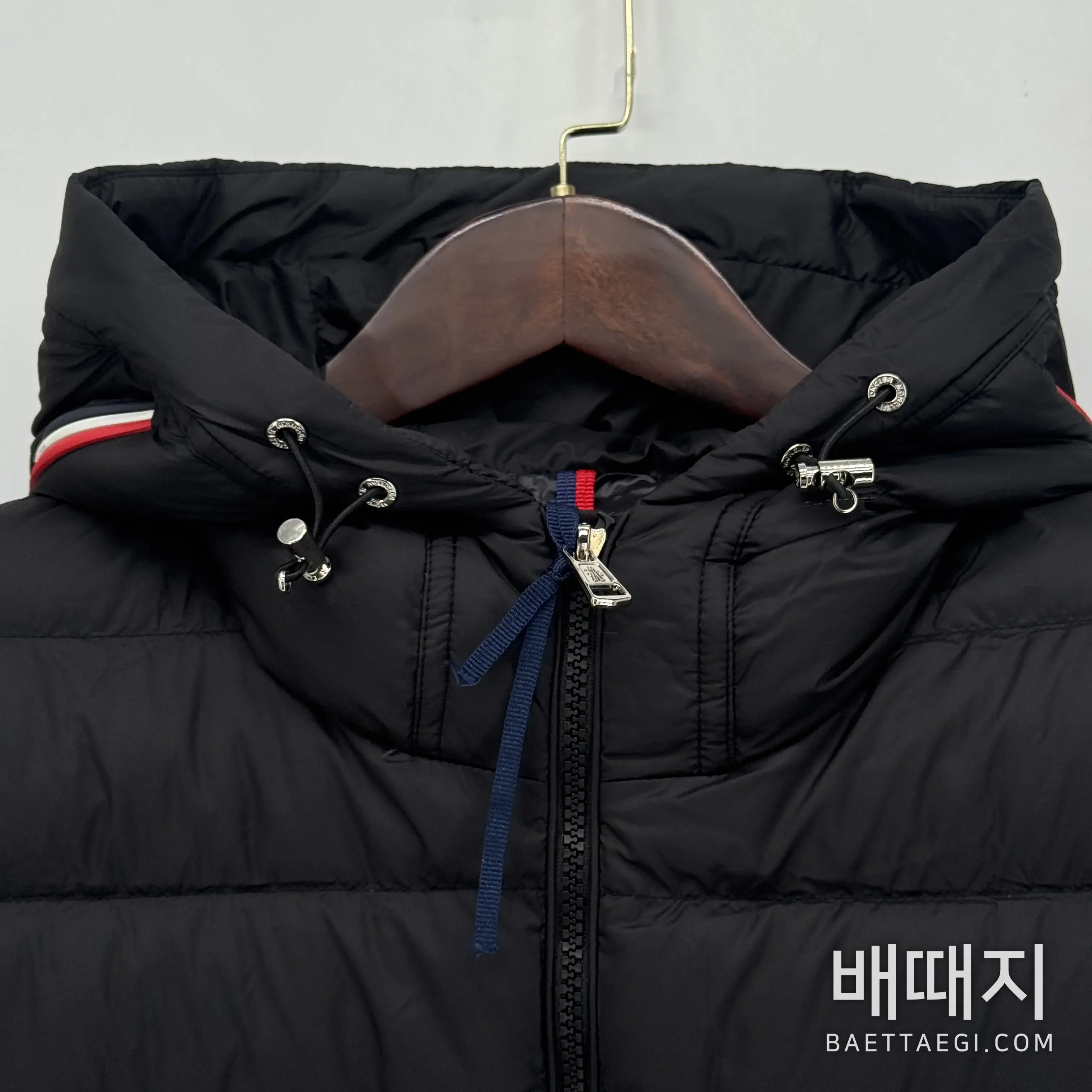 몽클레르 남성 후드 다운 패딩 점퍼 198600 검수사진 5