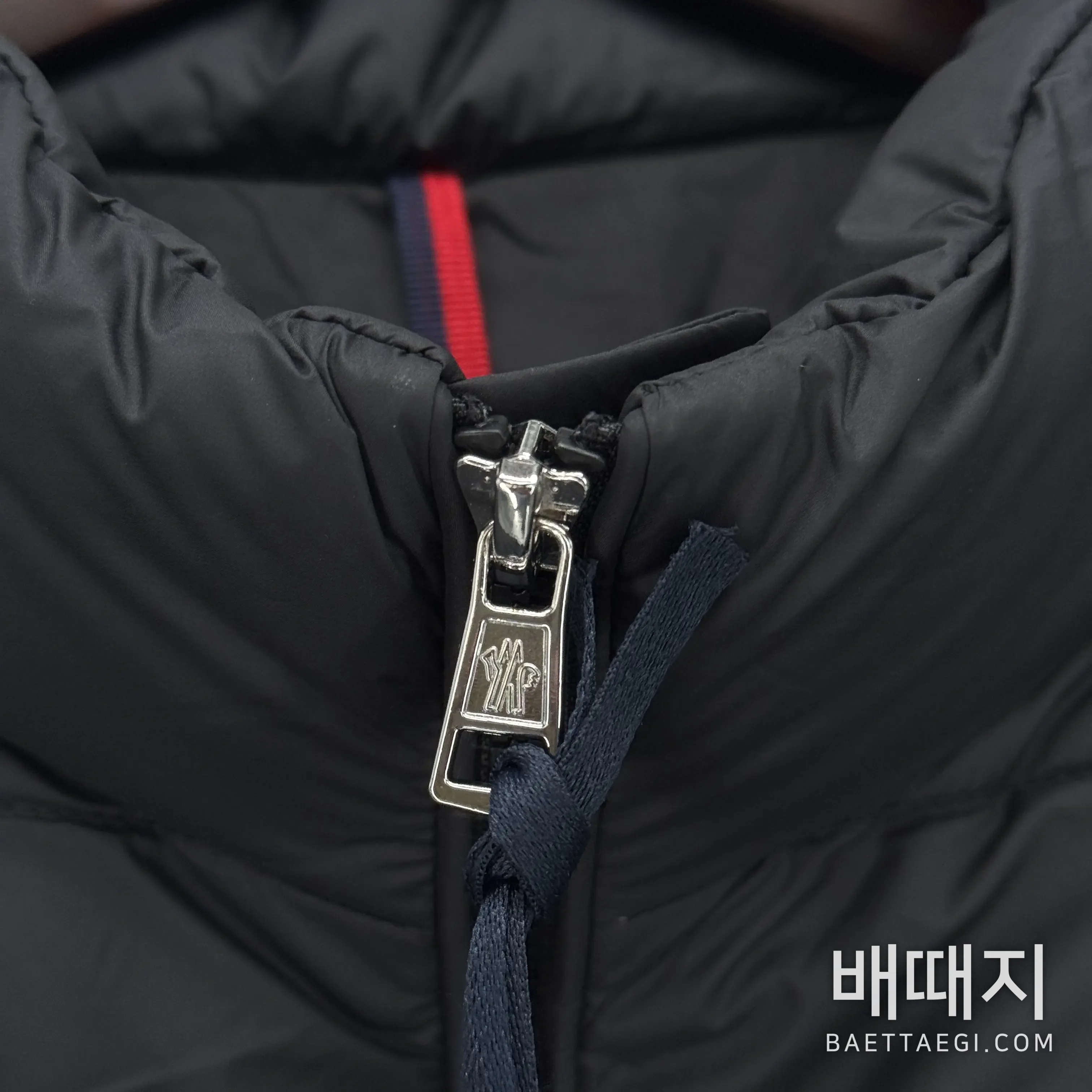 몽클레르 남성 슬림 다운 패딩 점퍼 186802 검수사진 2