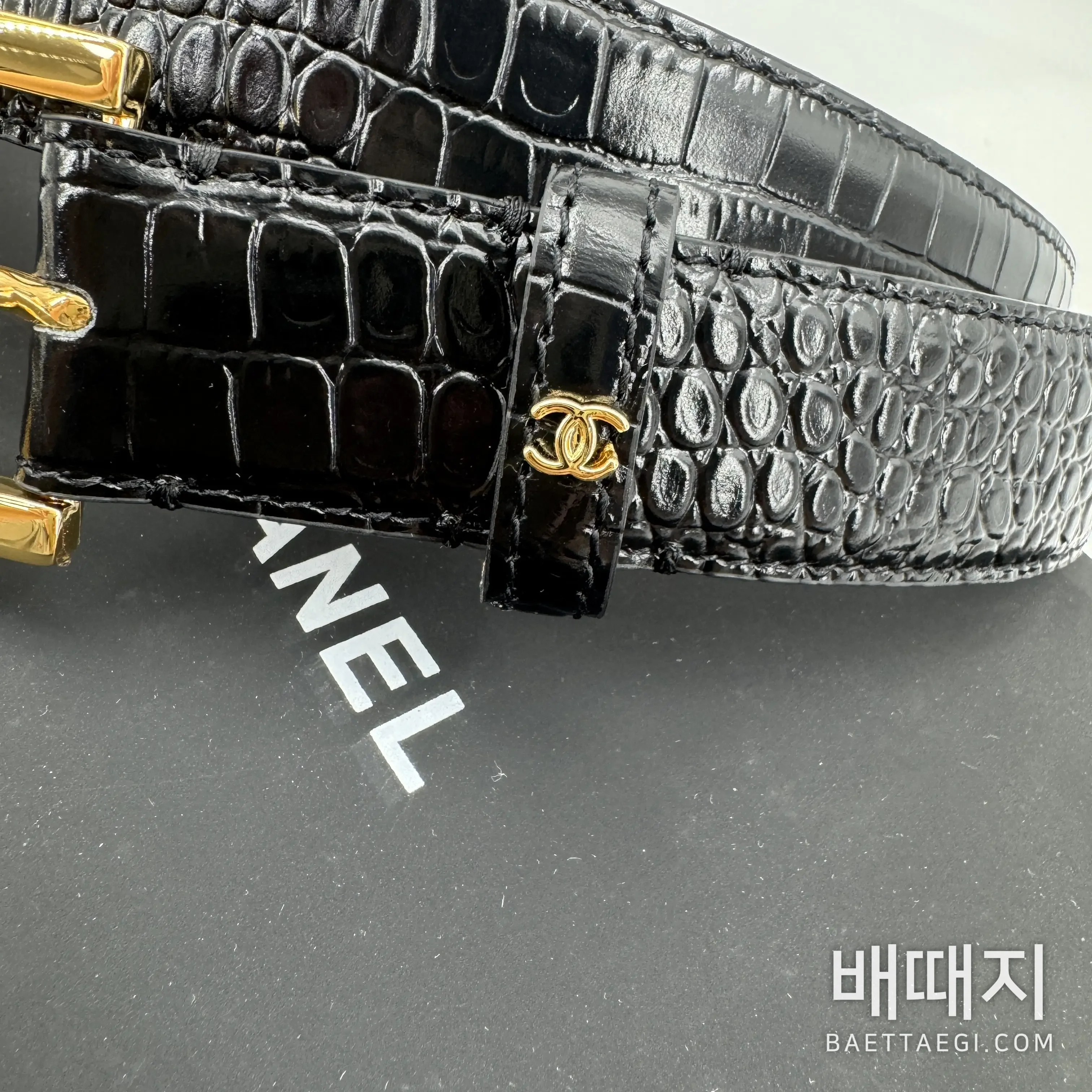 샤넬 크로커다일 패턴 가죽 벨트 30mm 검수사진 5