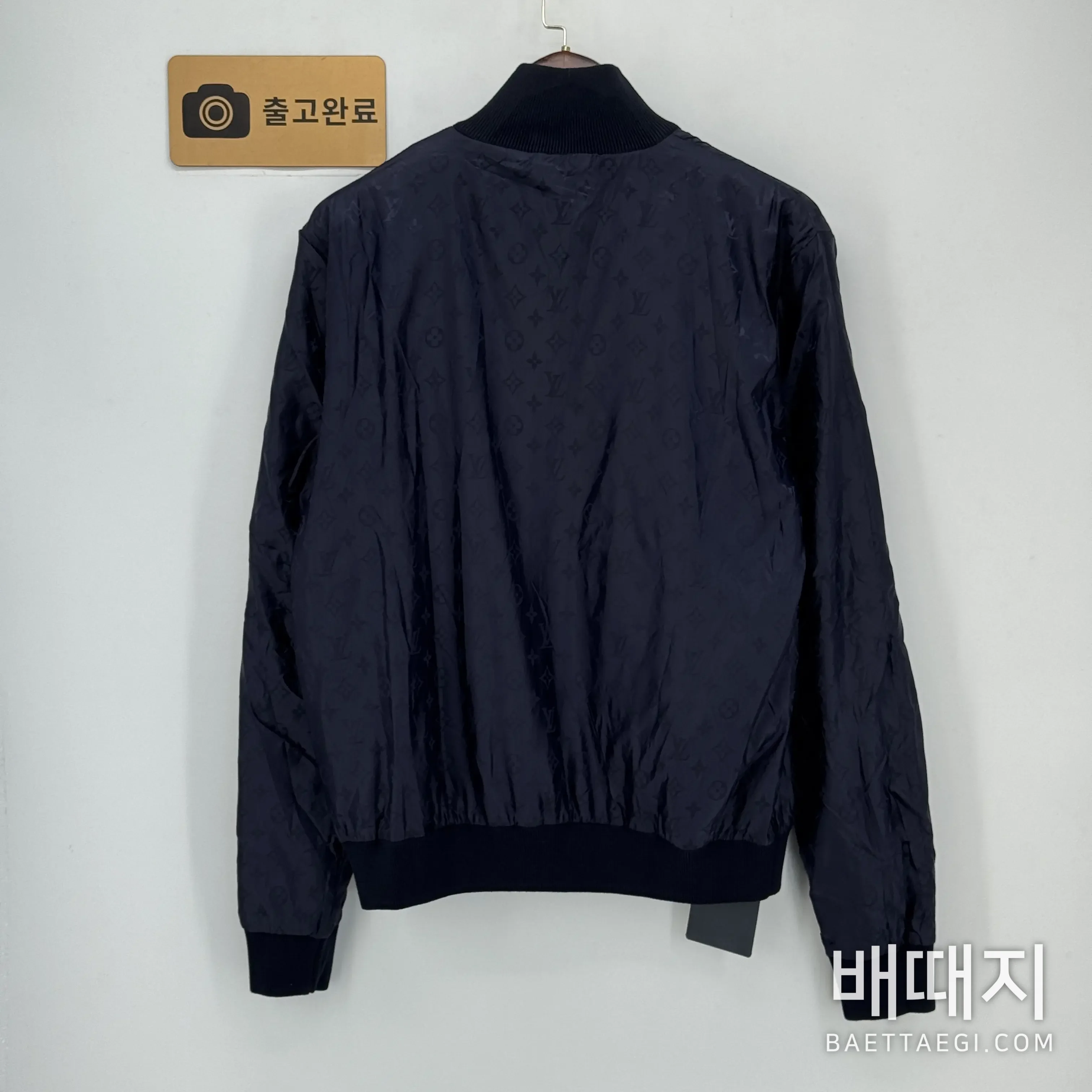 루이비통 나일론 혼방 지퍼 터틀넥 자켓 113912 검수사진 7