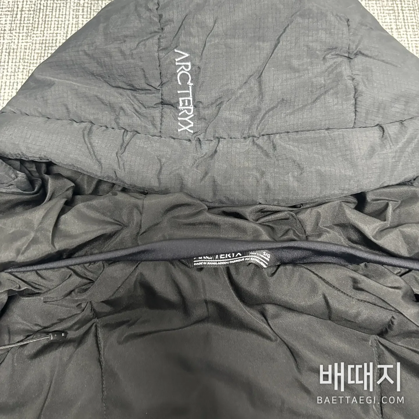 아크테릭스 [TZ] 아톰 LT 후디 2.0 블랙 200179 Arc'teryx Atom LT Hoodie 2.0 검수사진 6
