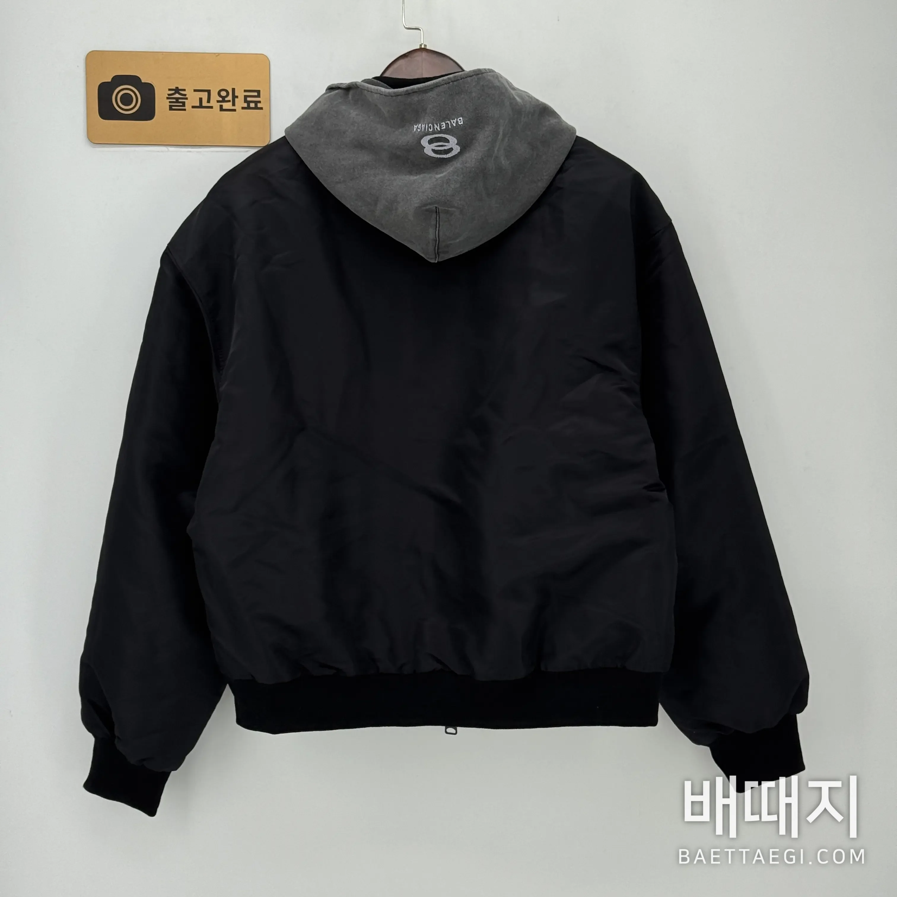 발렌시아가 더블 링 자수 후드 코튼 자켓 검수사진 4