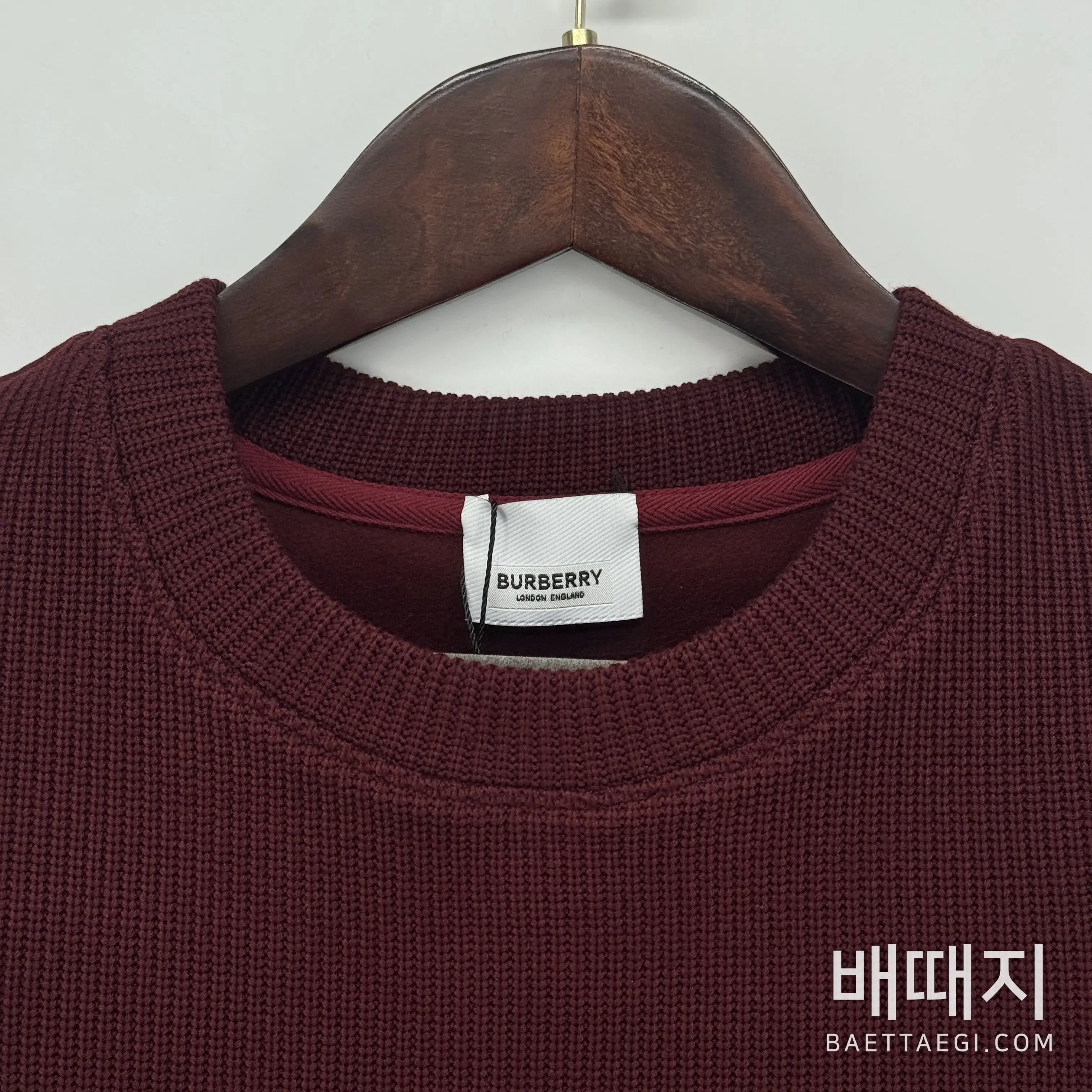 버버리 남성 체크 자수 패치워크 니트 151307 검수사진 4
