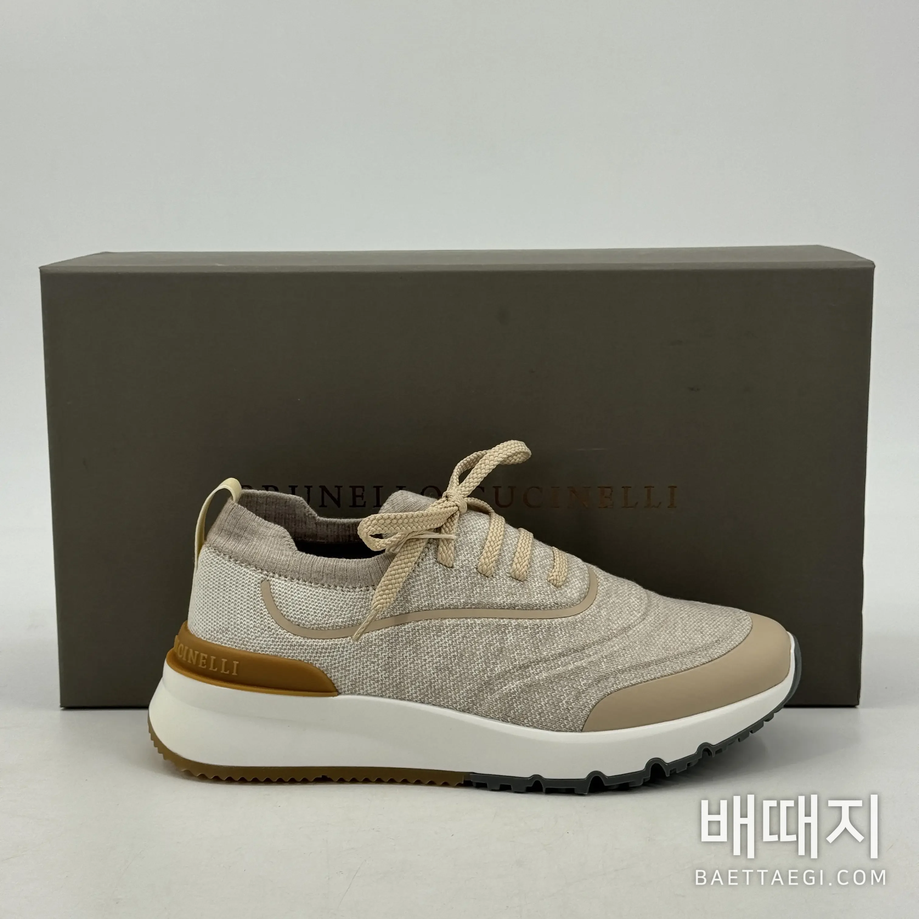 브루넬로쿠치넬리 스니커즈 남성 살구색 코튼 CT073-20 검수사진 3