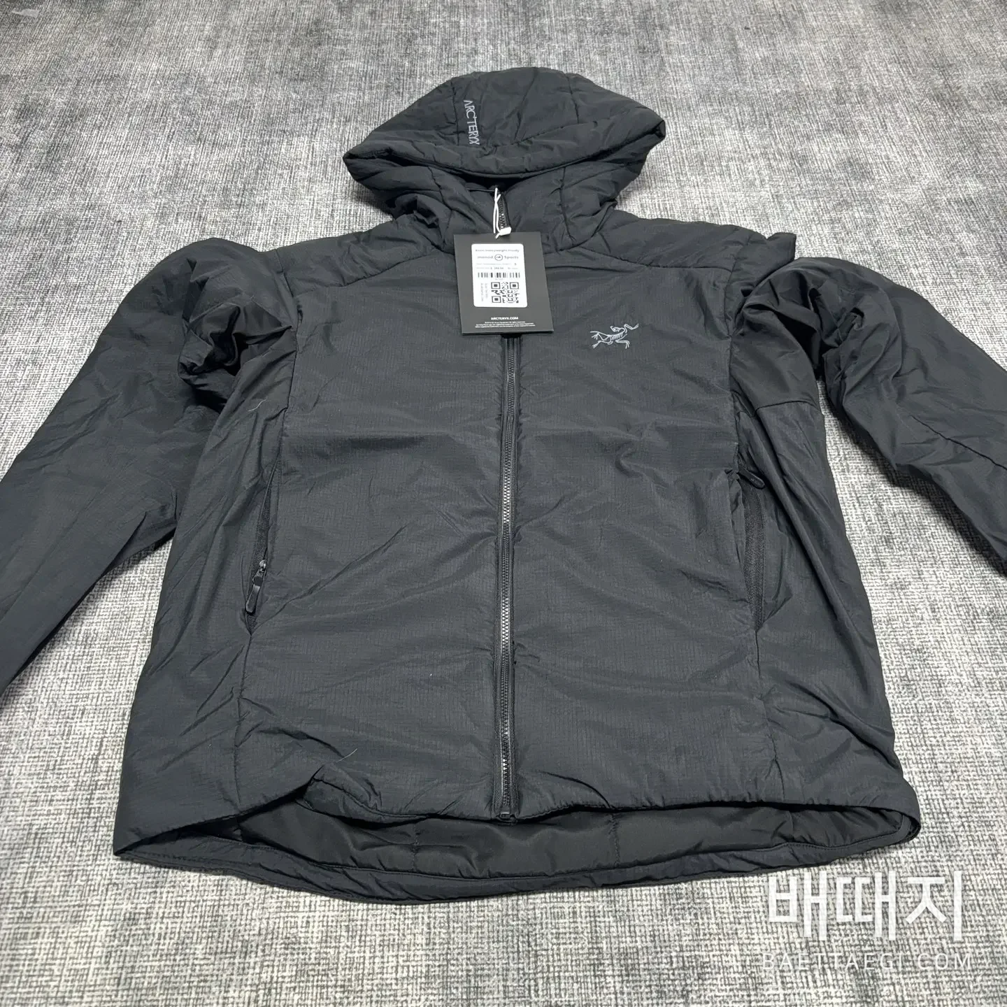 아크테릭스 [TZ] 아톰 LT 후디 2.0 블랙 200179 Arc'teryx Atom LT Hoodie 2.0 검수사진 1