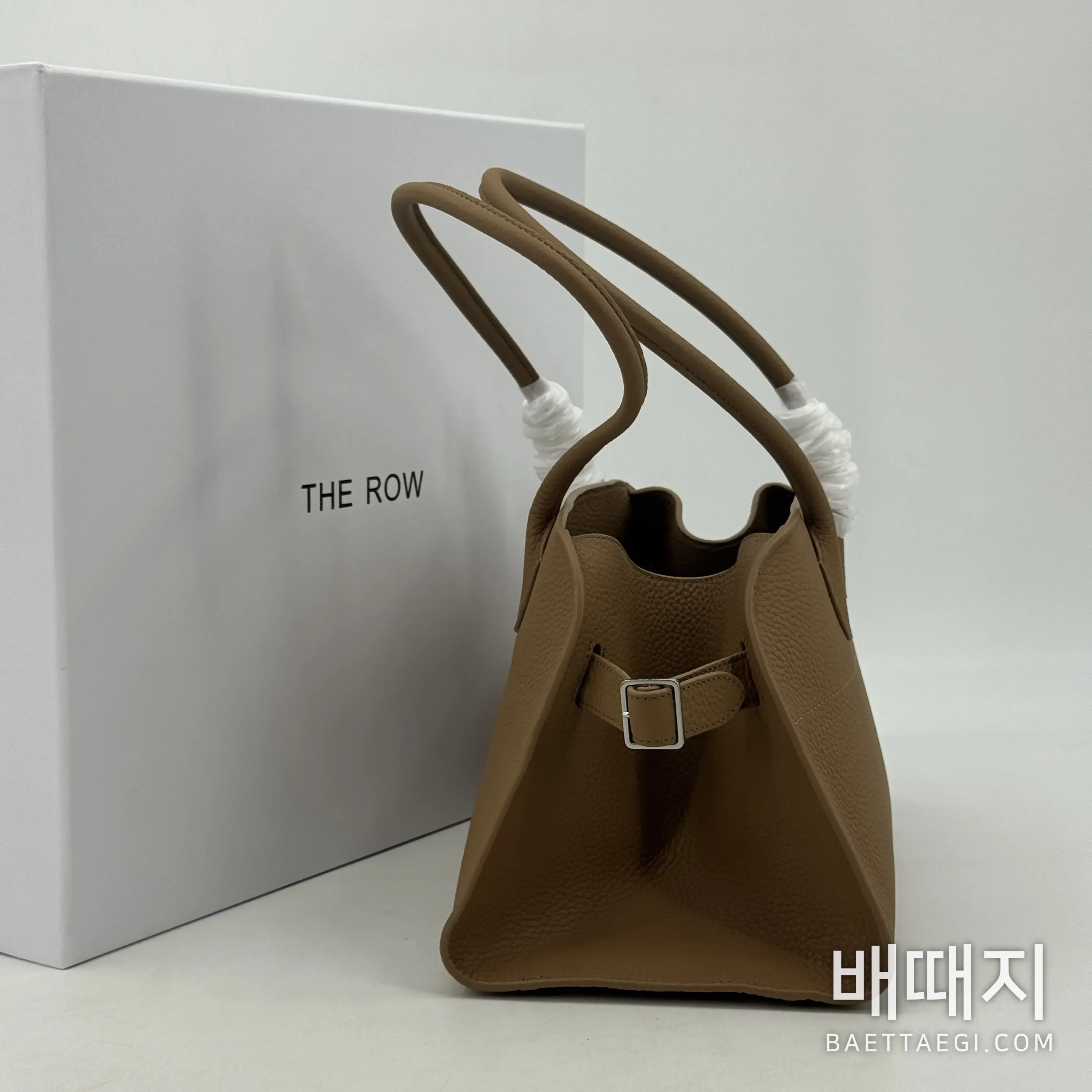 더로우 코코넛 가죽 숄더백 75625 검수사진 5