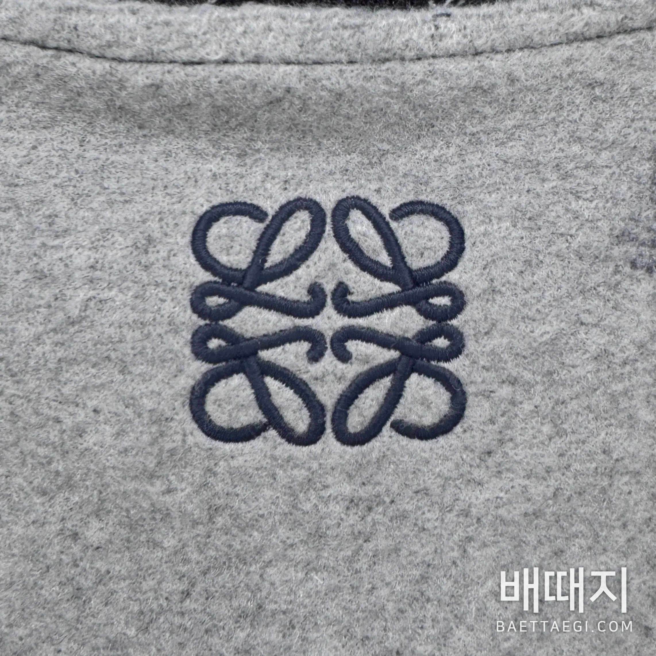 로에베 아나그램 자카드 울 니트 198418 검수사진 5