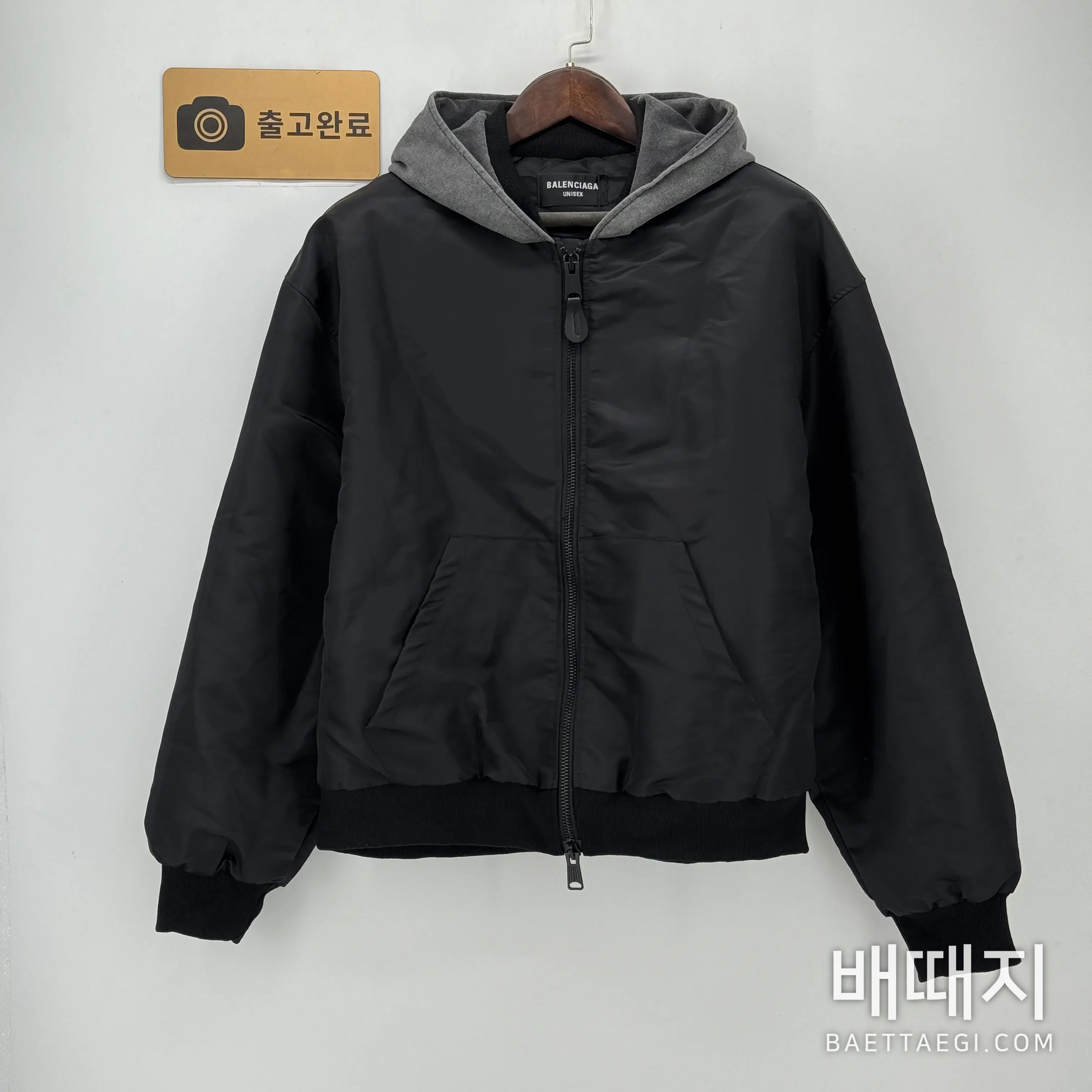 발렌시아가 더블 링 자수 후드 코튼 자켓 검수사진 1