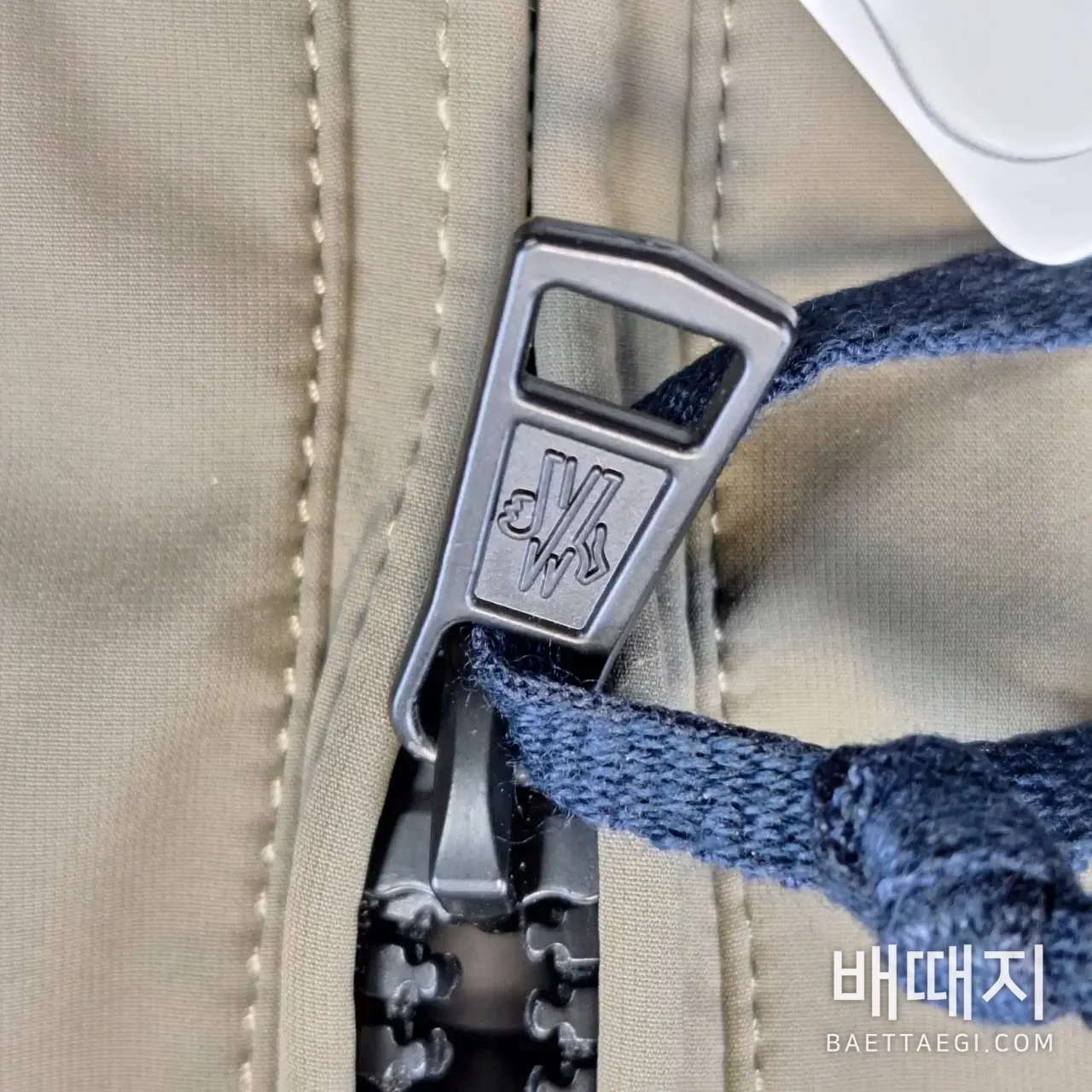 몽클레르 구스 다운 남성 자켓 207410 검수사진 3