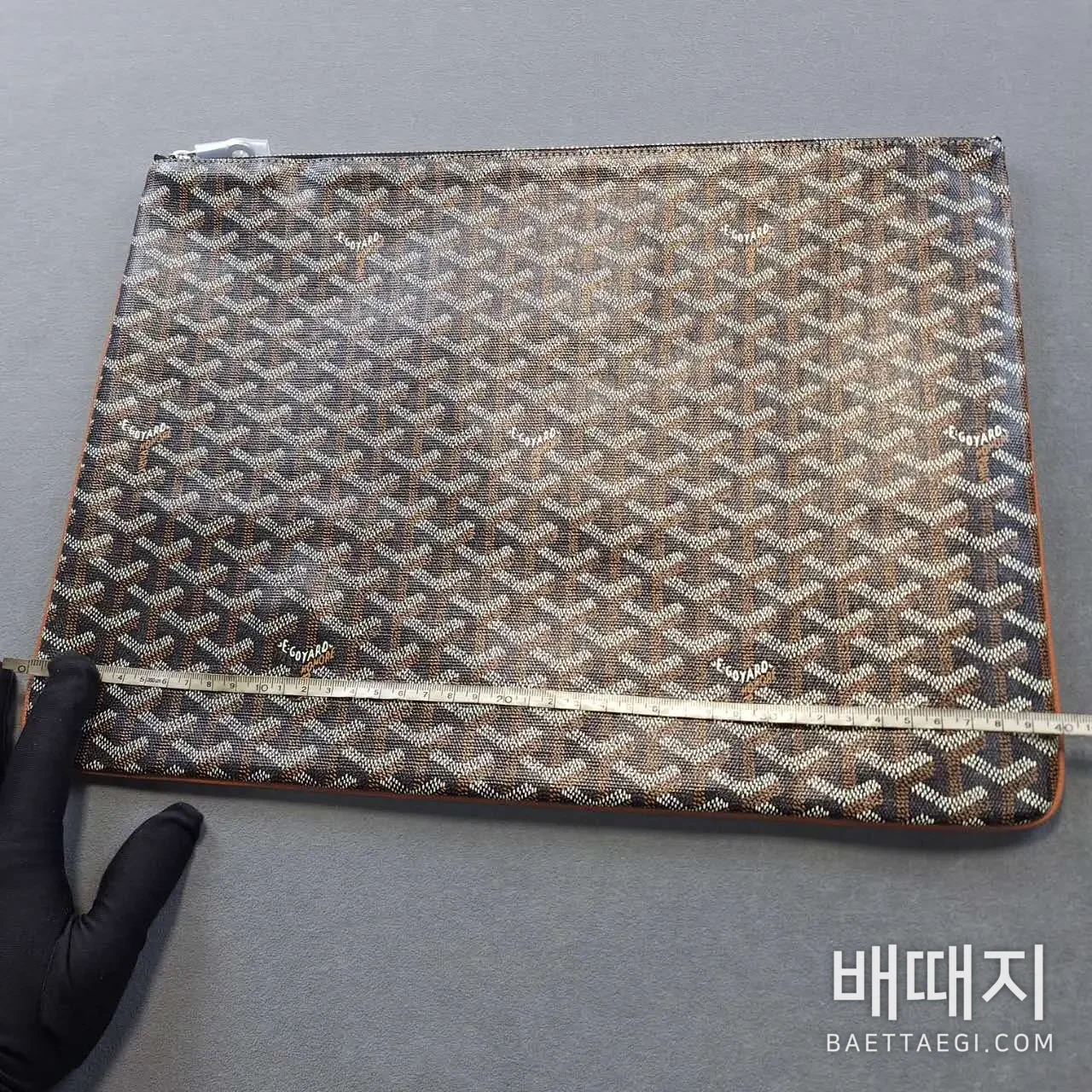 고야드 모노그램 캔버스 클러치백 40cm 77588 검수사진 8
