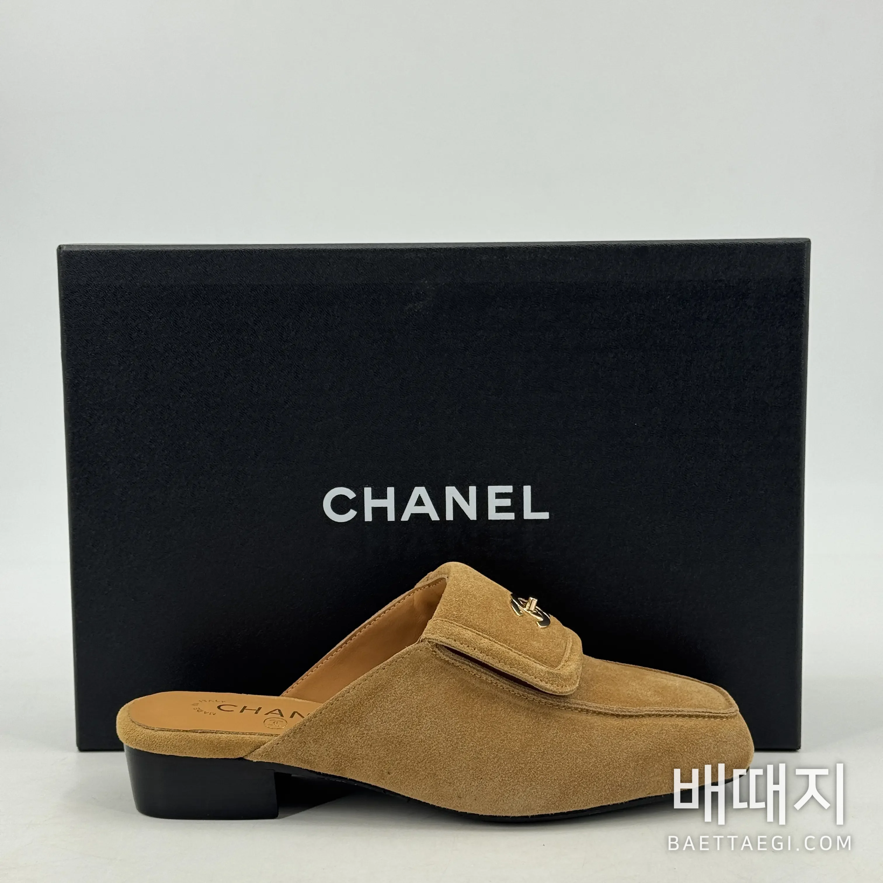 샤넬 26C 더블 C 버클 스퀘어 토 슬리퍼 98417 검수사진 6