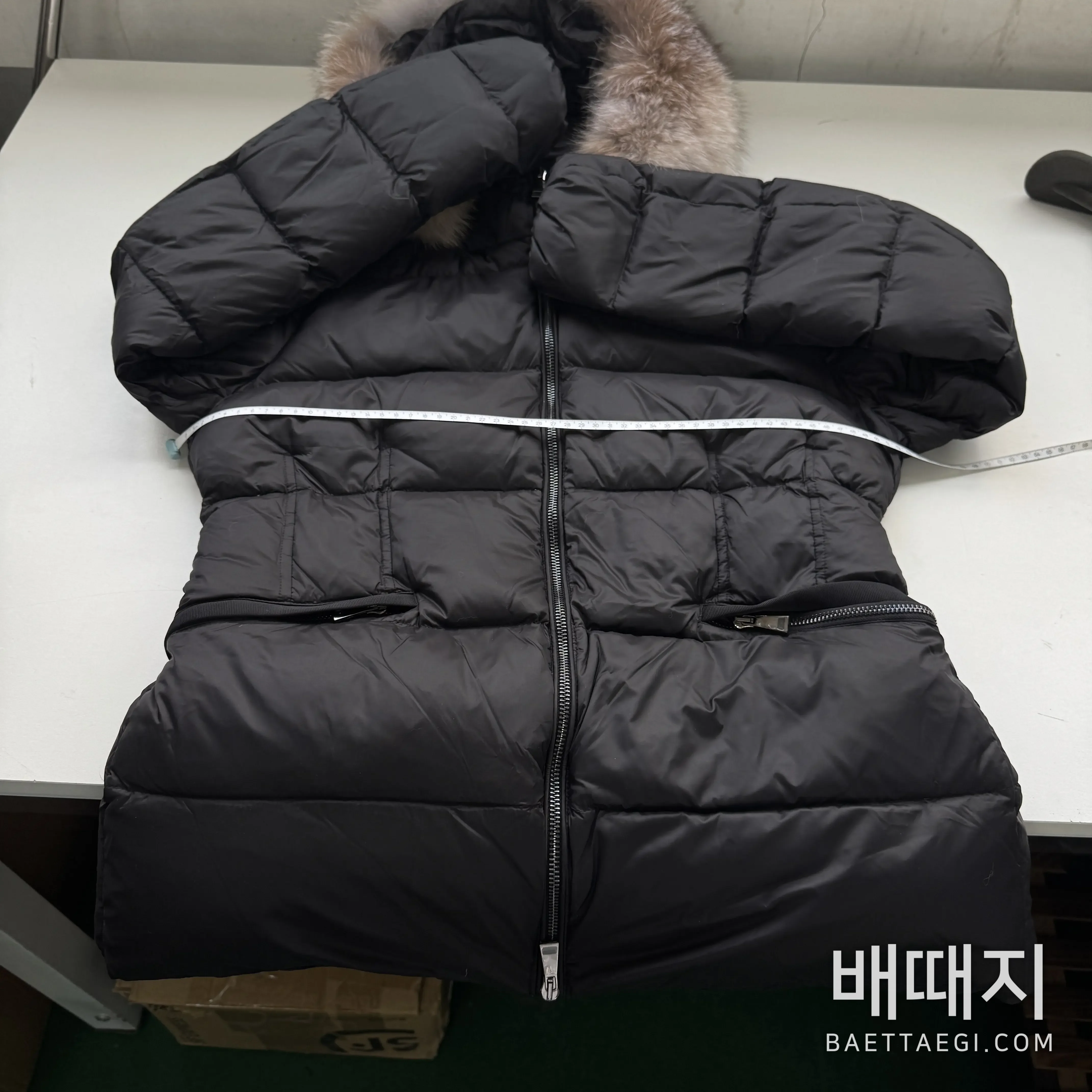 몽클레르 보에드 쇼트 다운 재킷 검수사진 3
