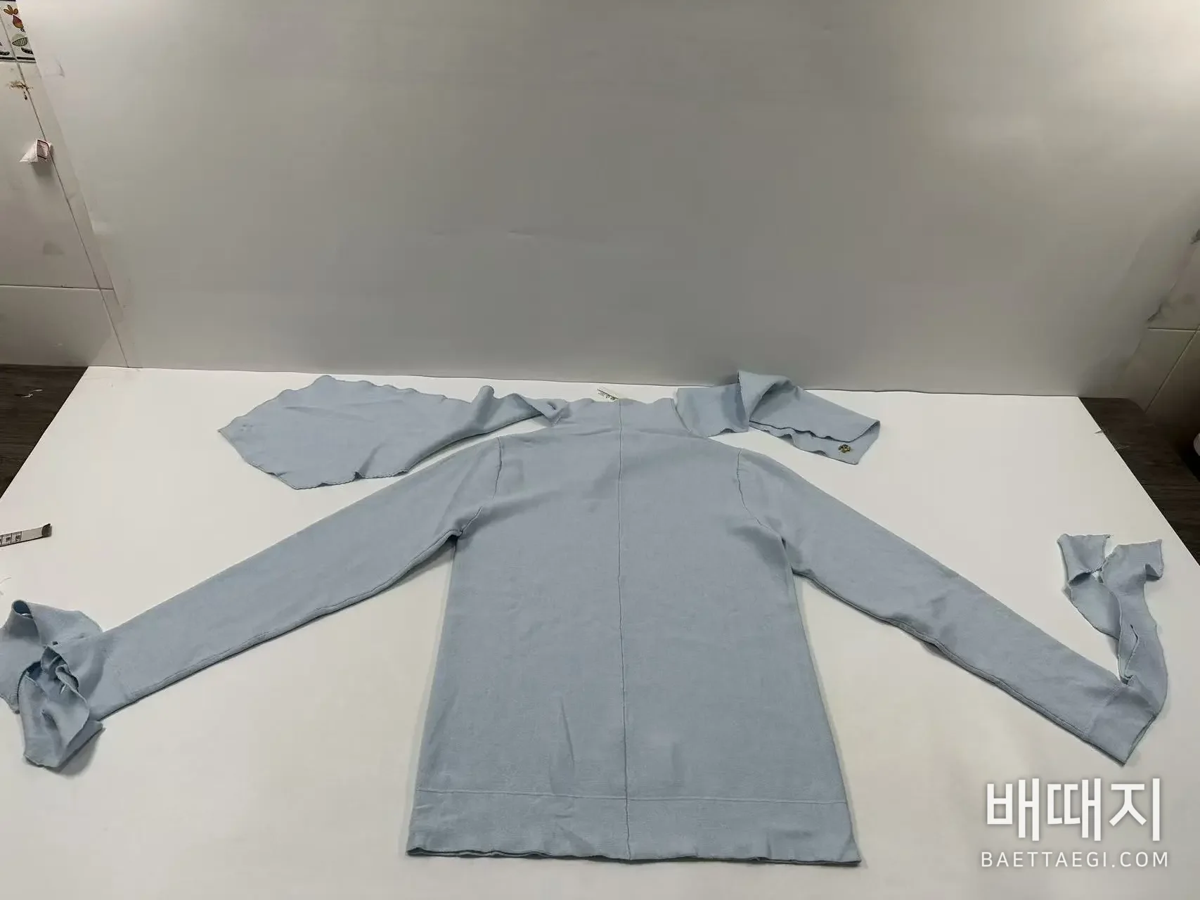 샤넬 스카프 긴팔 검수사진 1