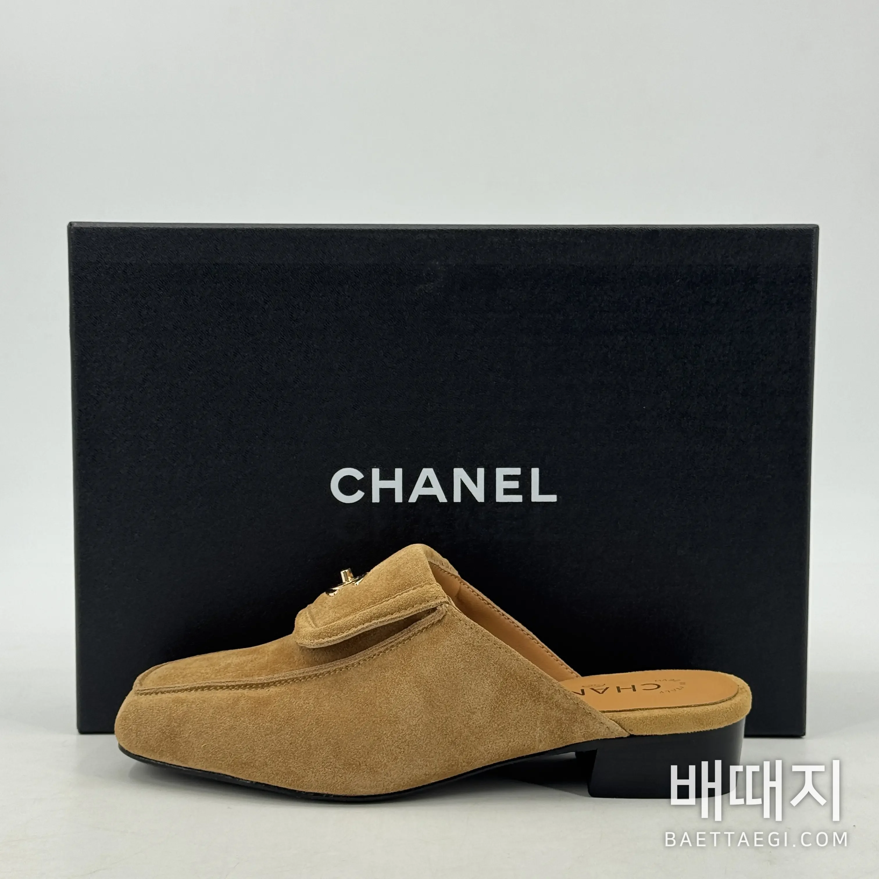 샤넬 26C 더블 C 버클 스퀘어 토 슬리퍼 98417 검수사진 7