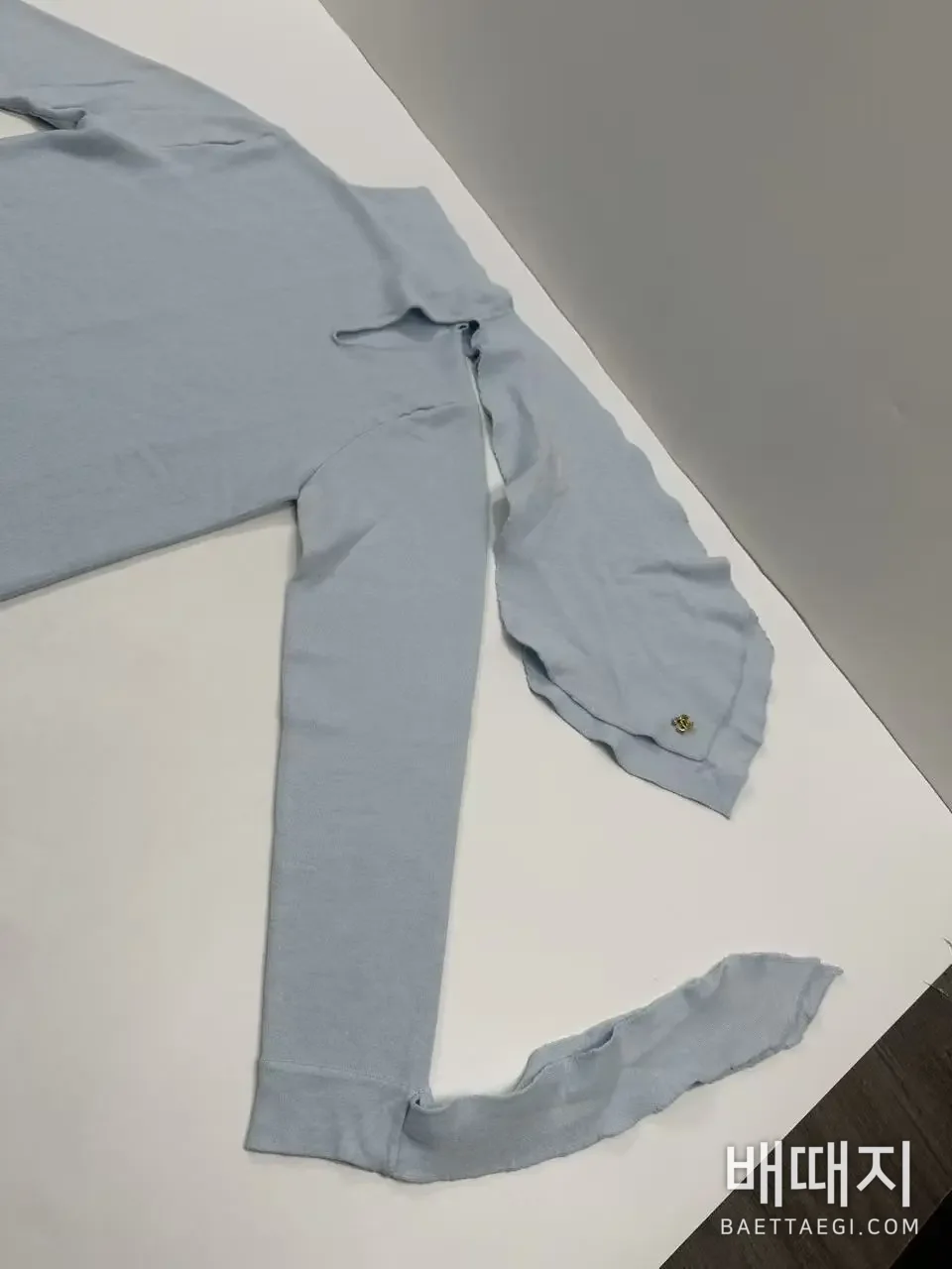 샤넬 스카프 긴팔 검수사진 3