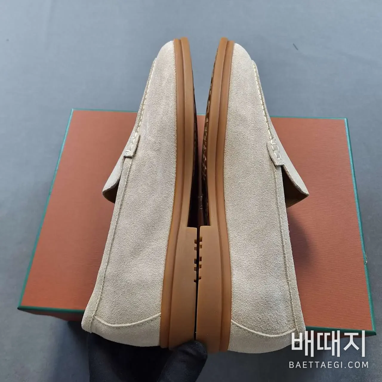 로로피아나 로퍼 스웨이드 205459 검수사진 4