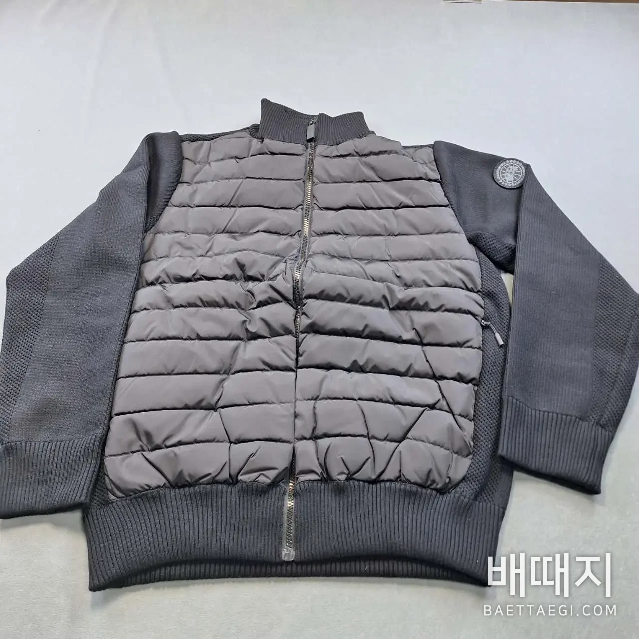 캐나다구스 [RF] 6830 블랙 205676 Canada Goose 6830 검수사진 1
