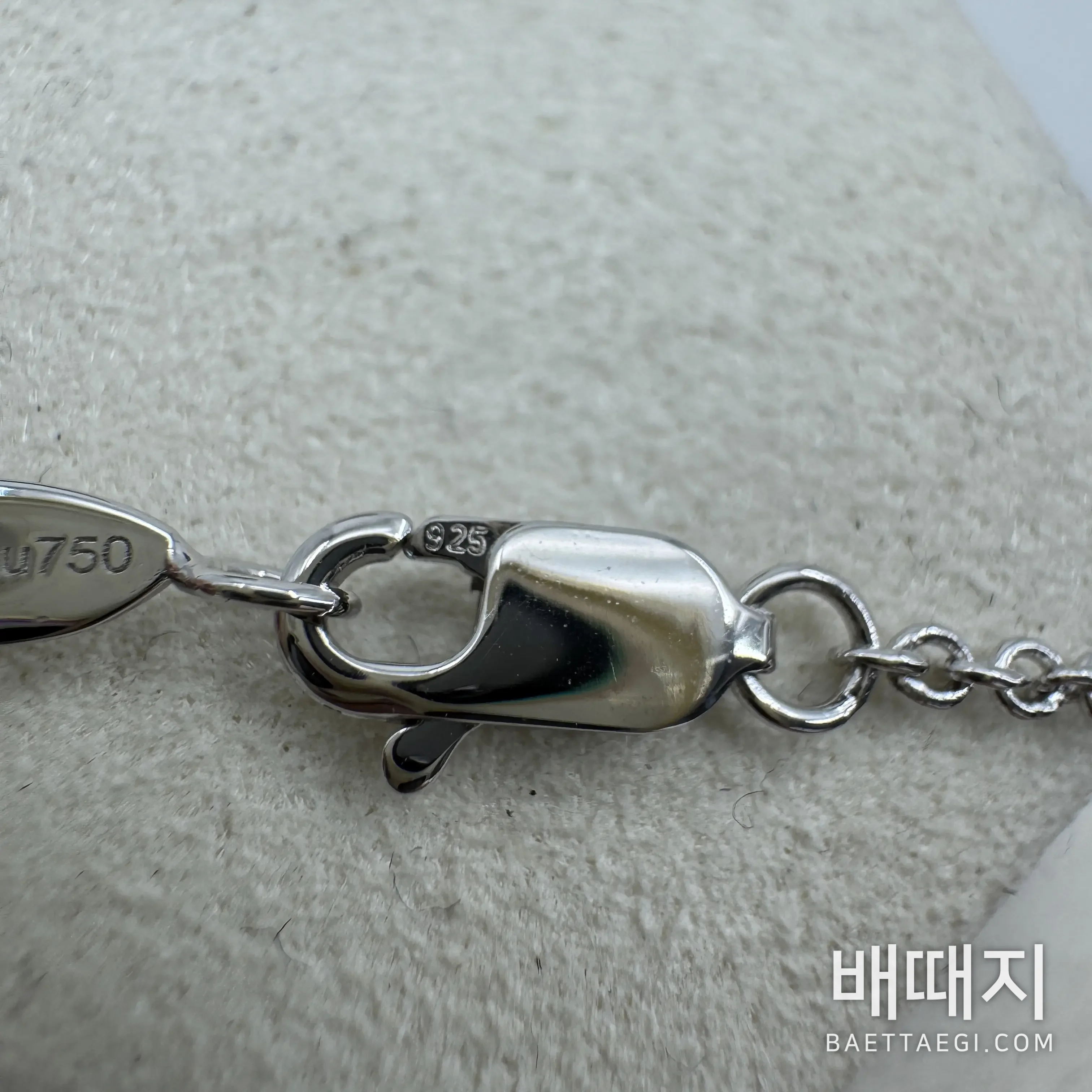 그라프 다이아몬드 꽃 모양 후프 목걸이 130904 검수사진 4