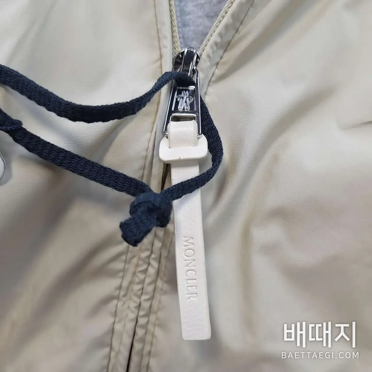 몽클레르 스탠드 카라 코튼 자켓 159880 검수사진 5