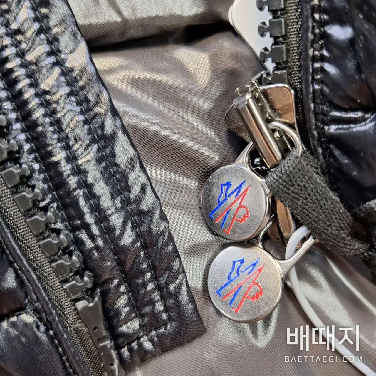 몽클레르 마야 남성 다운 패딩 점퍼 207358 검수사진 3