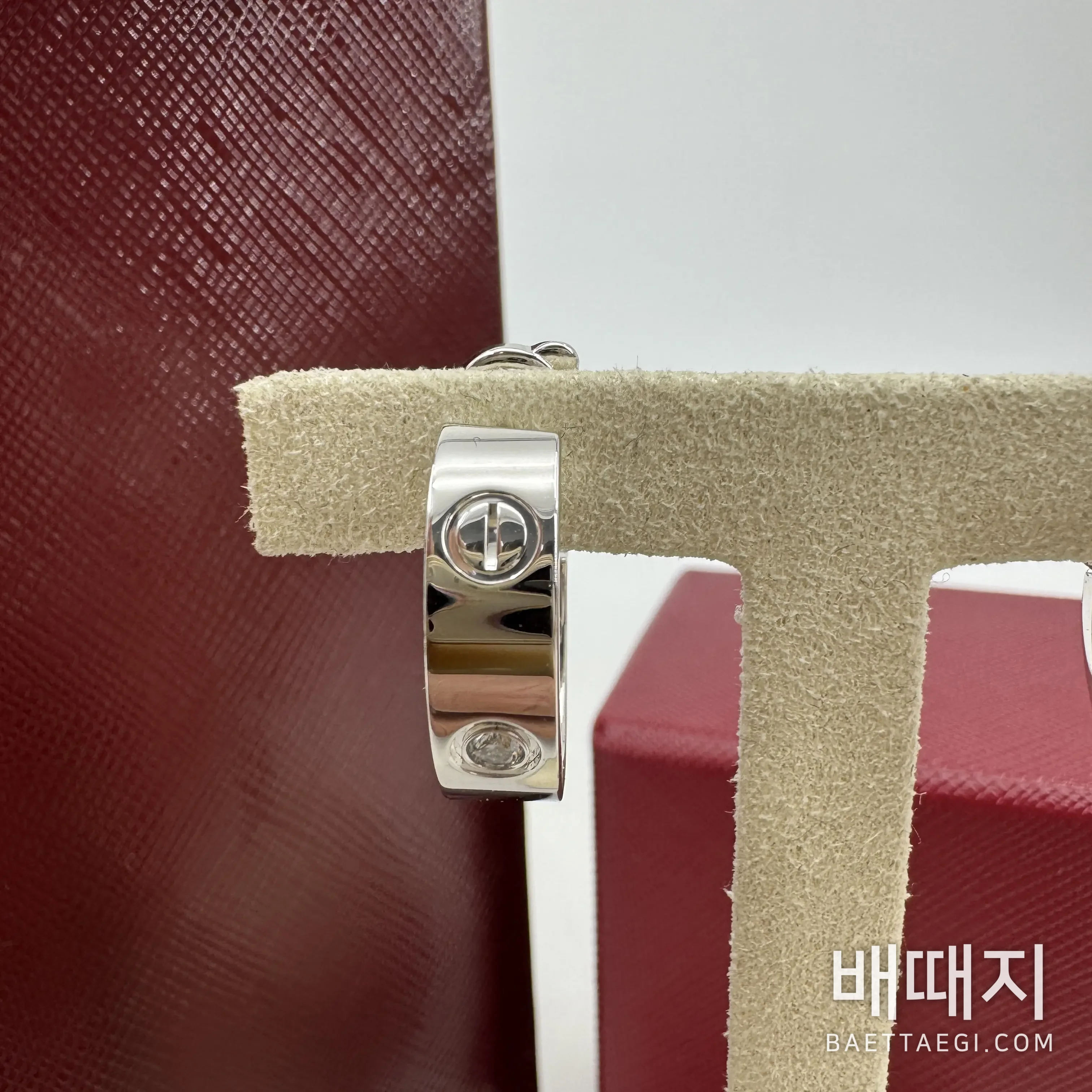 까르띠에 러브 다이아몬드 나사 귀걸이 178367 검수사진 6