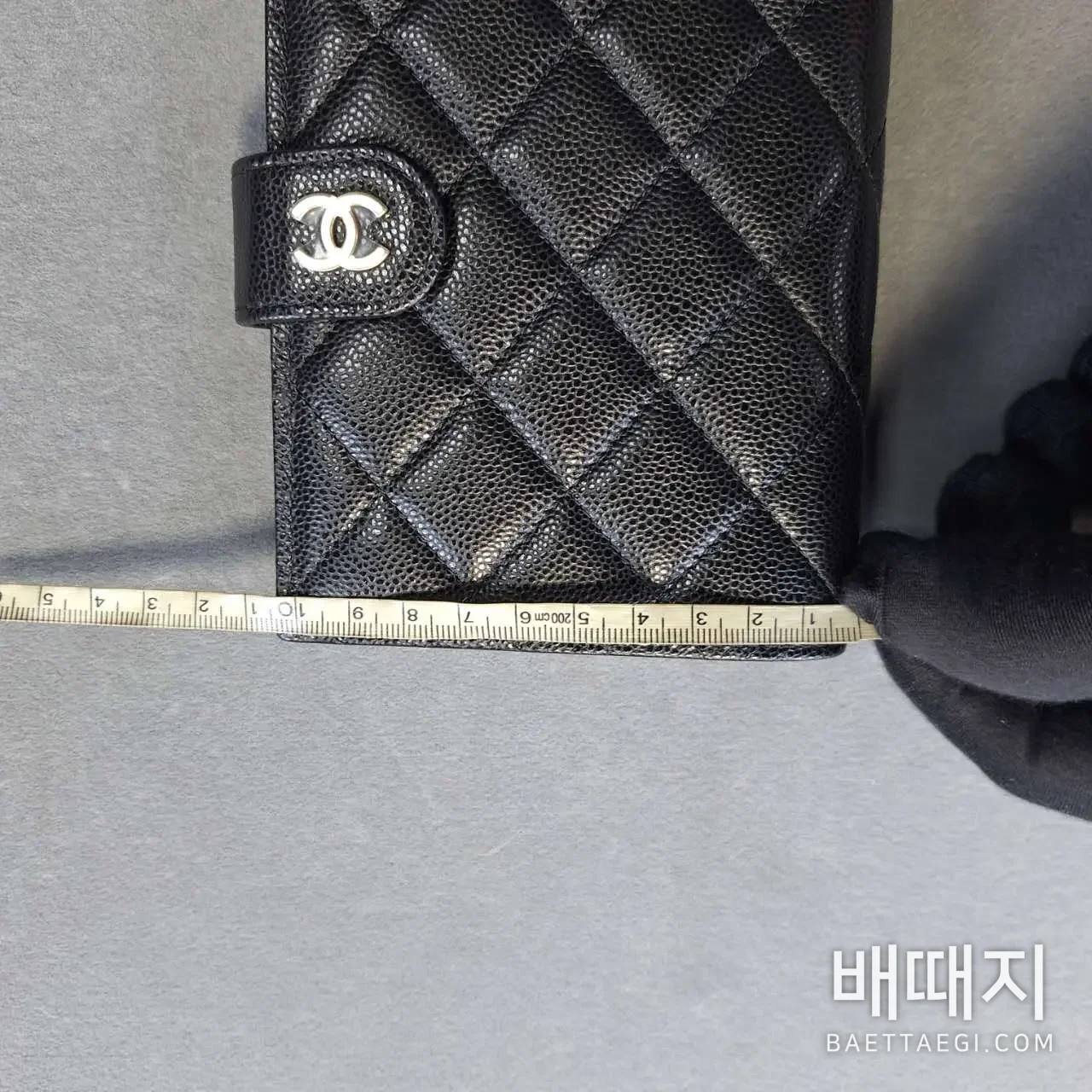 샤넬 다이아몬드 스티치 더블 C 로고 지갑 167612 검수사진 3