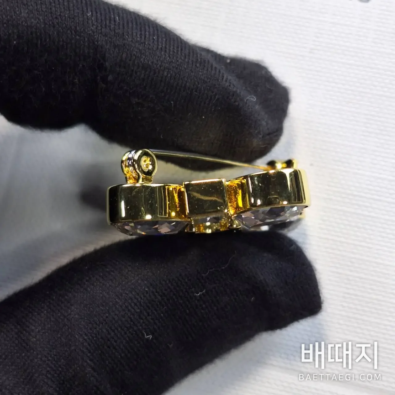 셀린느 데이지 플라워 골드 도금 브로치 178216 검수사진 6