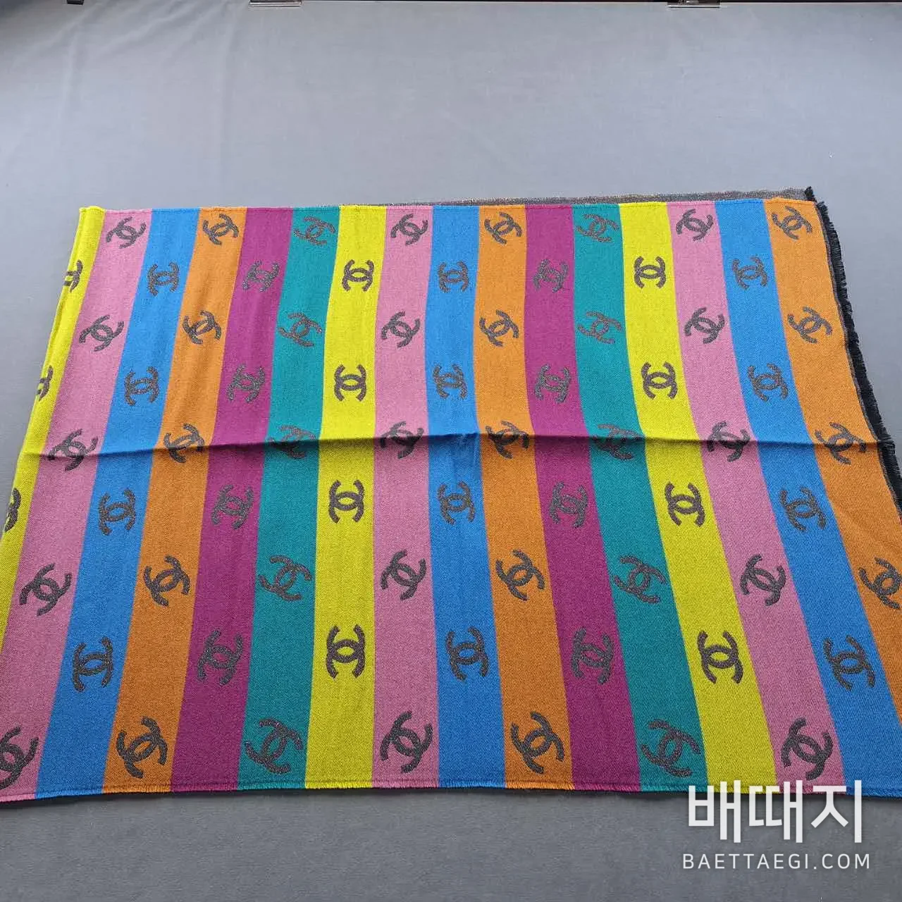 샤넬 레인보우 캐시미어 머플러 179768 검수사진 5