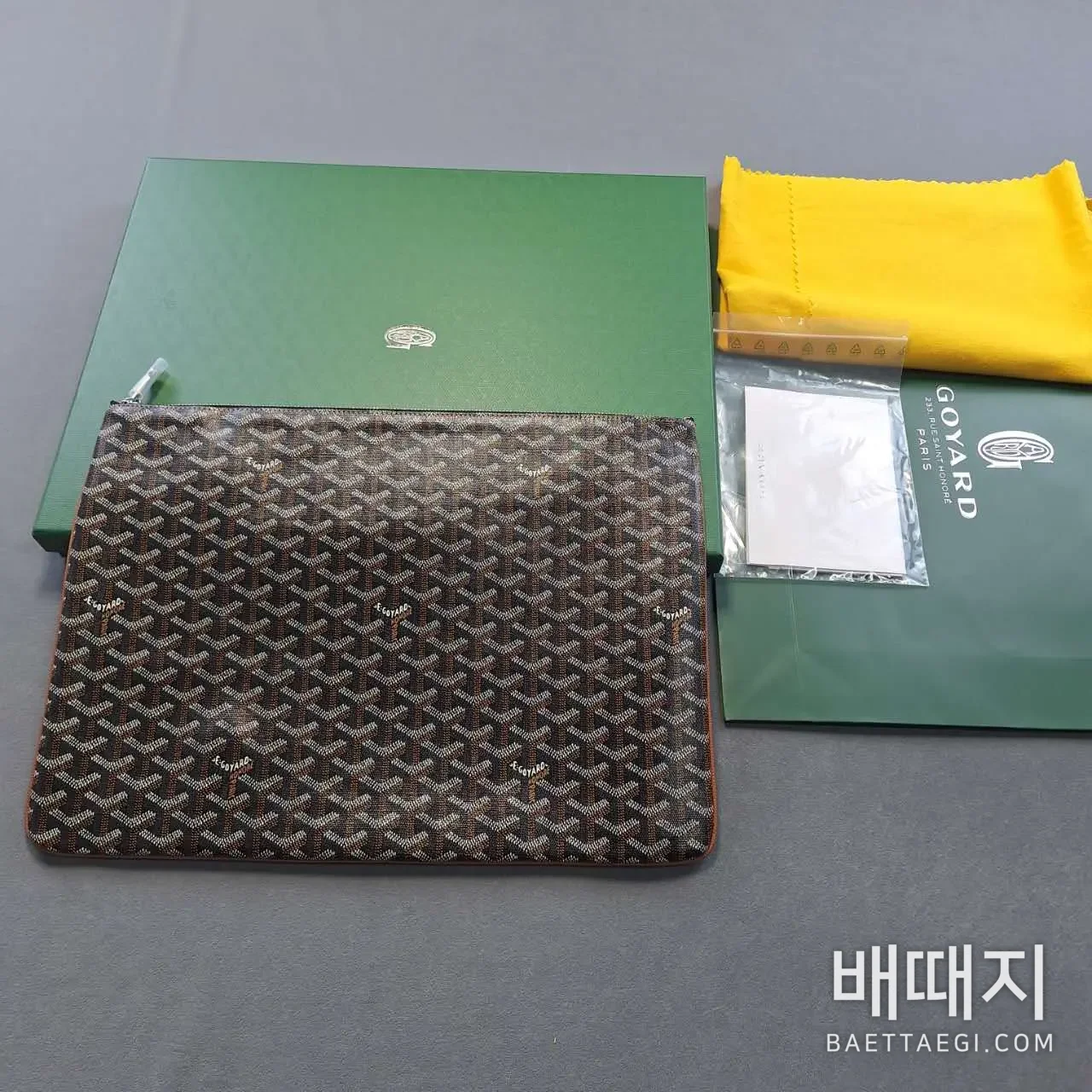 고야드 모노그램 캔버스 클러치백 40cm 77588 검수사진 1