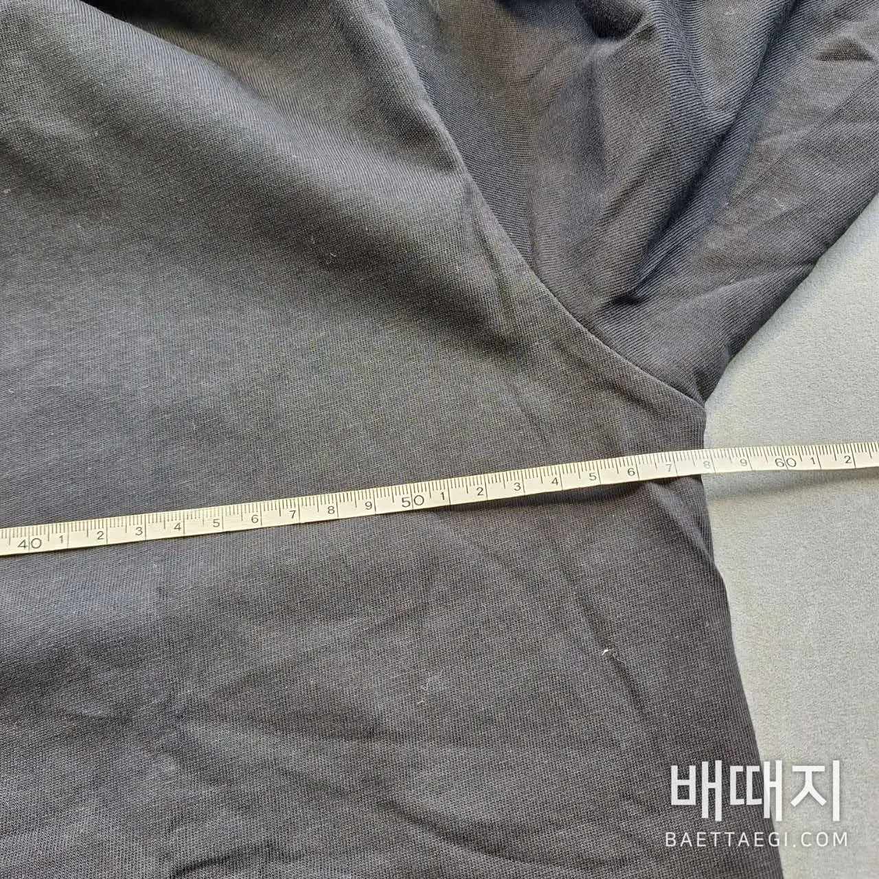 셀린느 자수 로고 긴팔 티셔츠 197758 검수사진 6