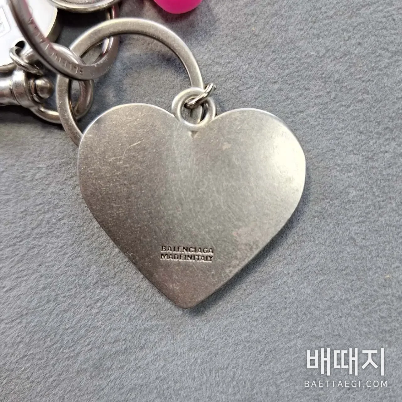 발렌시아가 키링 검수사진 5