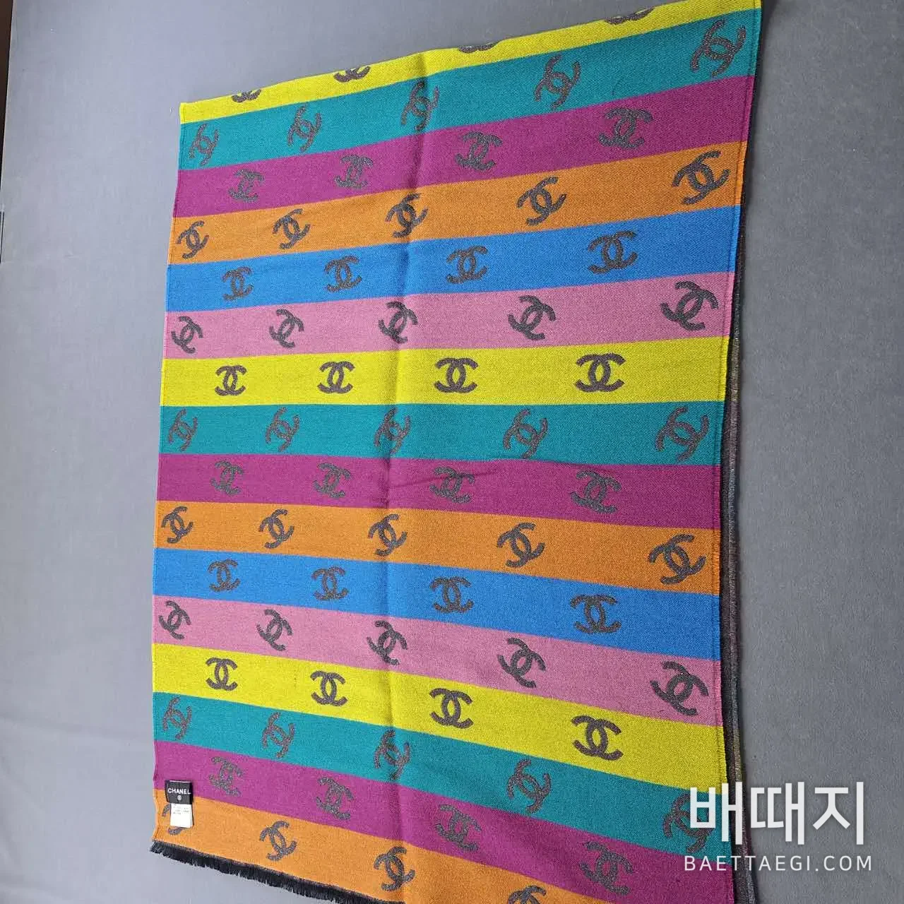 샤넬 레인보우 캐시미어 머플러 179768 검수사진 4