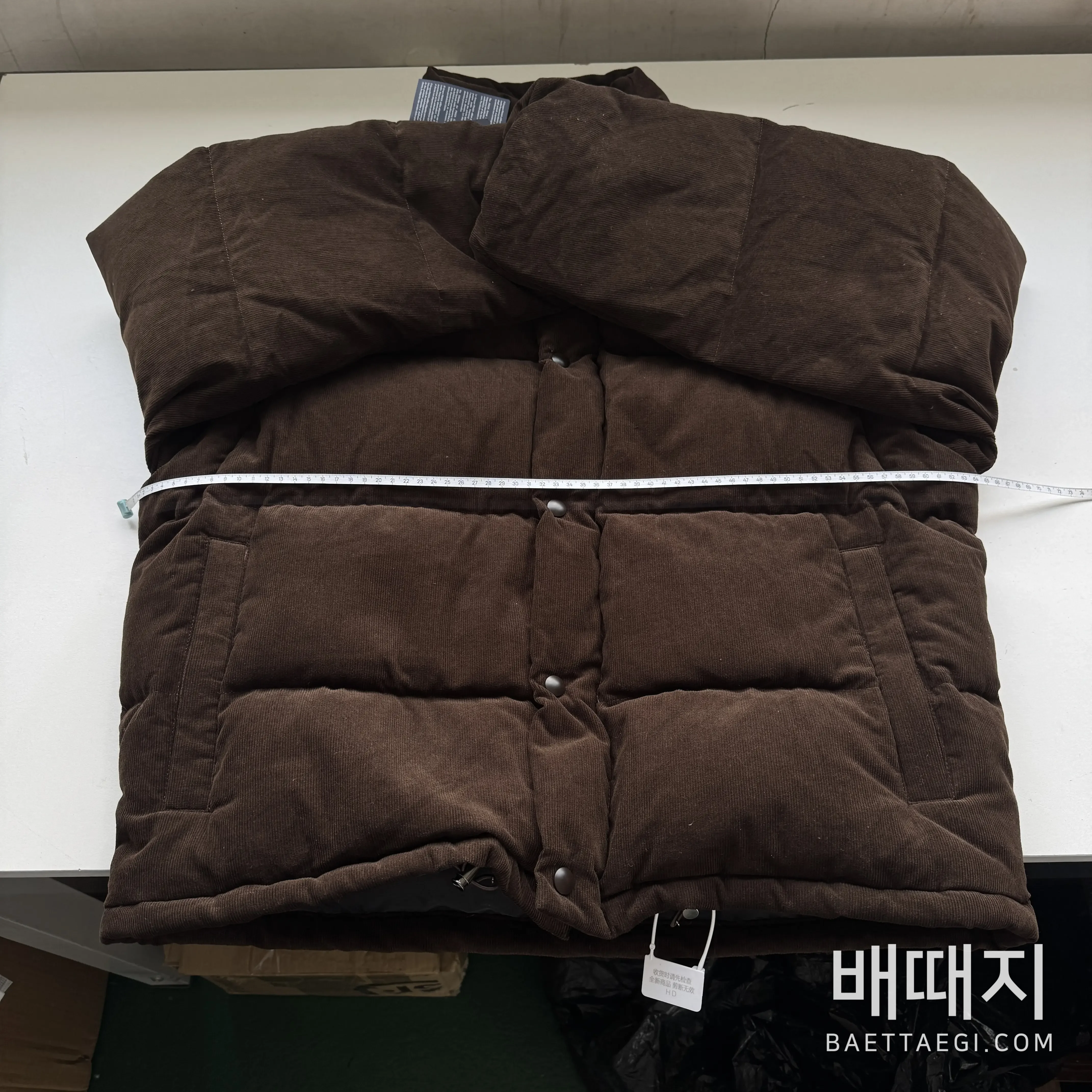 프라다 메탈 로고 남성 나일론 패딩 재킷 164990 검수사진 2