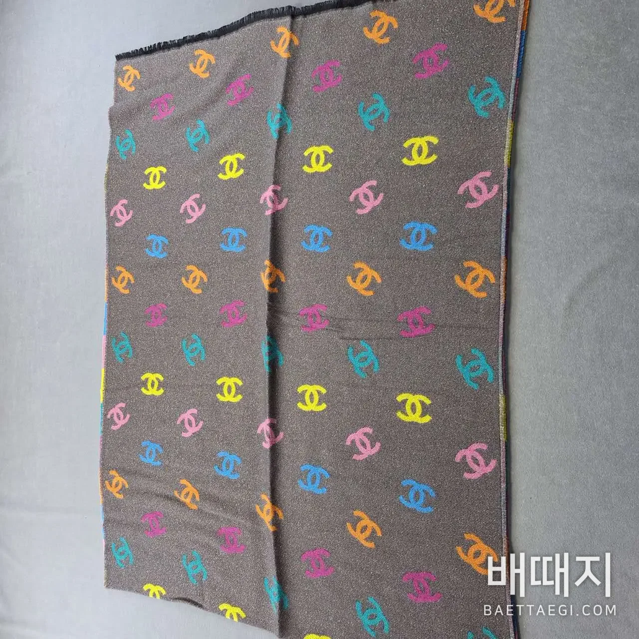 샤넬 레인보우 캐시미어 머플러 179768 검수사진 3