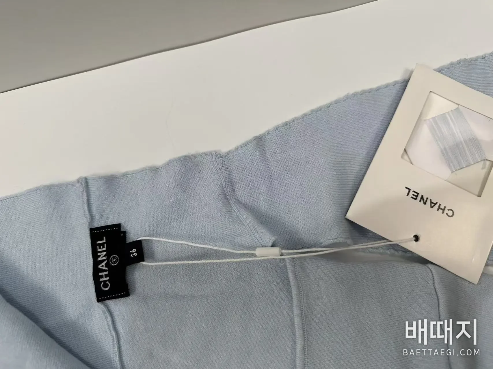 샤넬 스카프 긴팔 검수사진 8