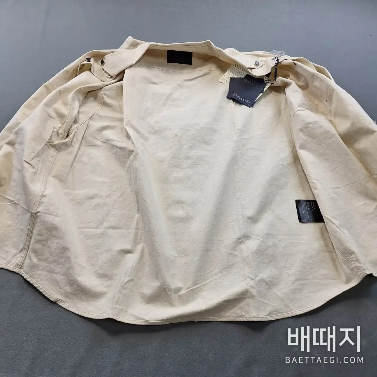 프라다 남성 긴팔 티셔츠 199285 검수사진 7