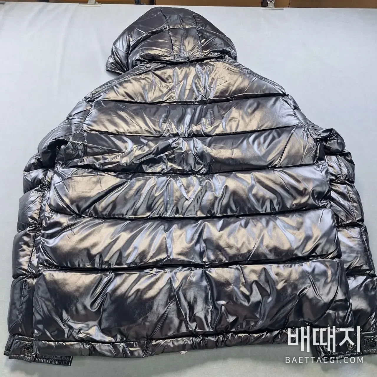 몽클레르 마야 남성 다운 패딩 점퍼 207358 검수사진 8
