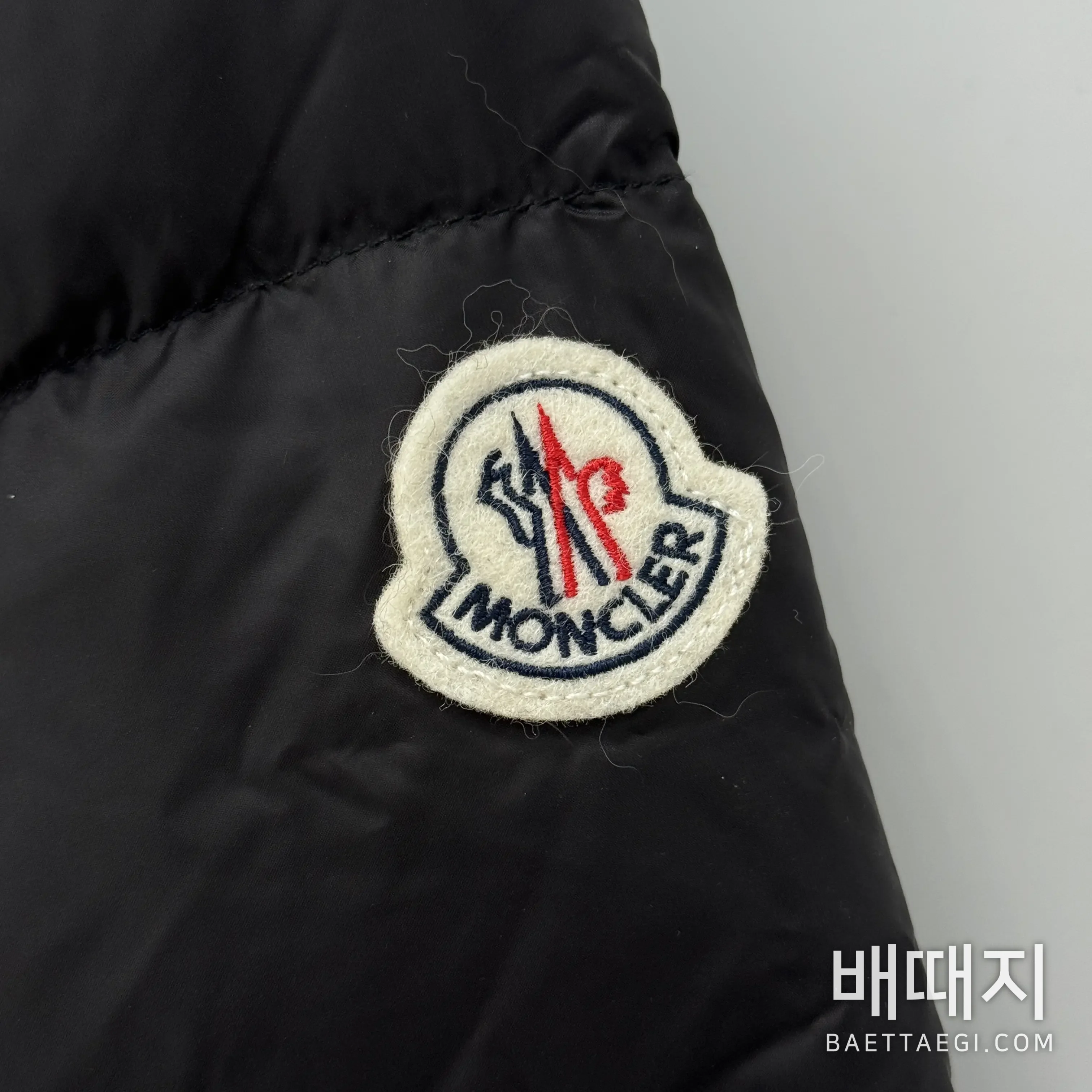 몽클레르 보에드 쇼트 다운 재킷 171036 검수사진 12