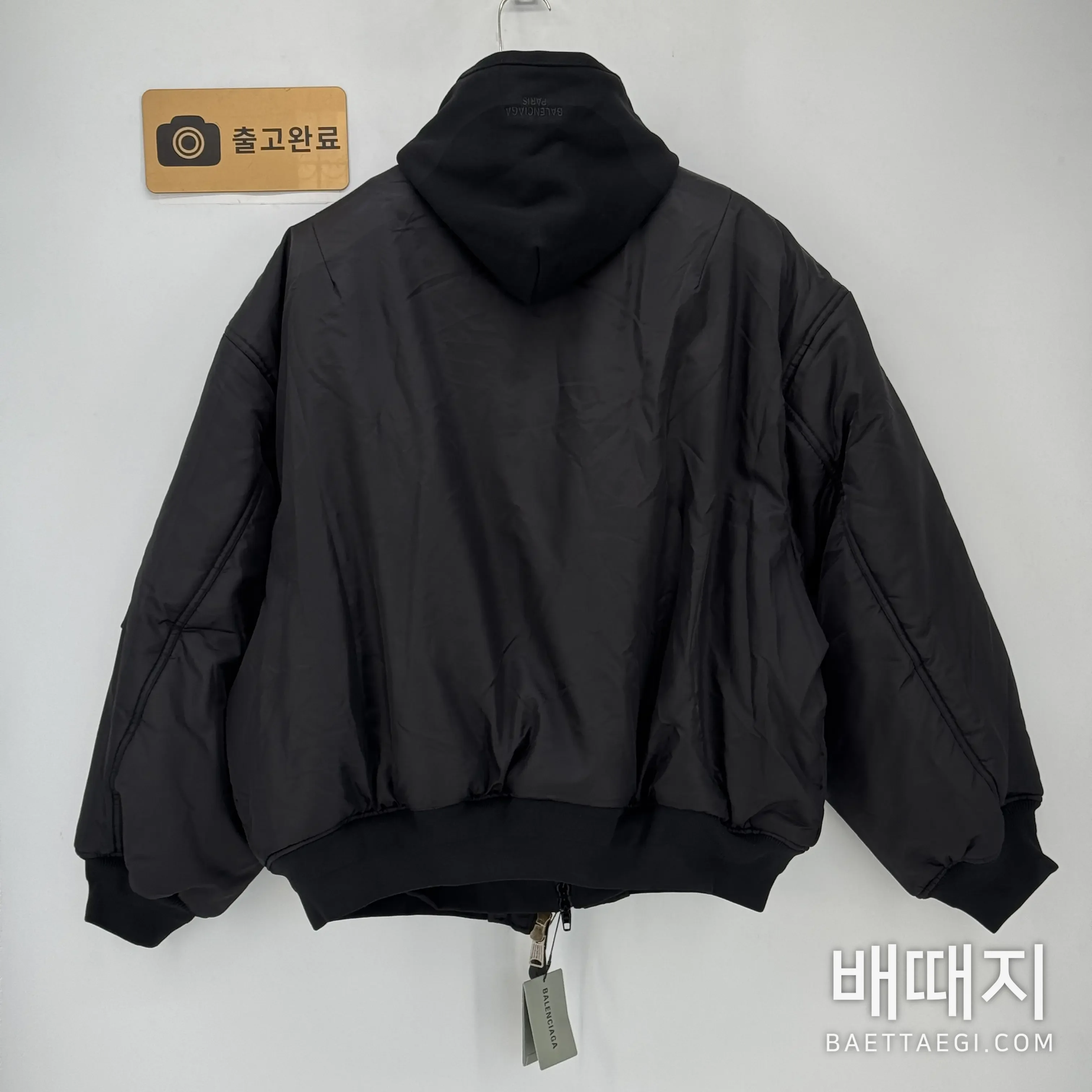 발렌시아가 파리 올 인 봄버 블랙 158465 검수사진 8