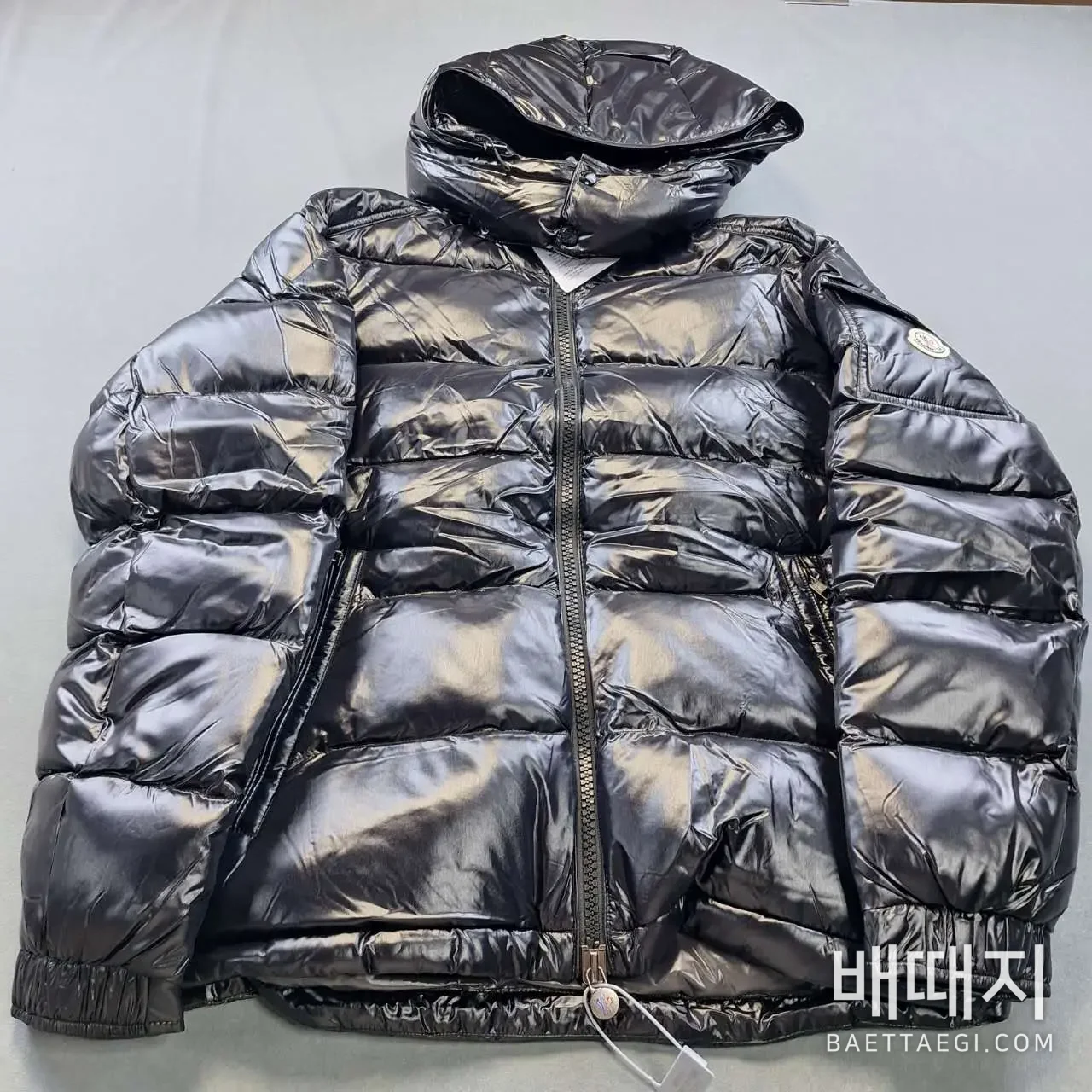 몽클레르 마야 남성 다운 패딩 점퍼 207358 검수사진 1
