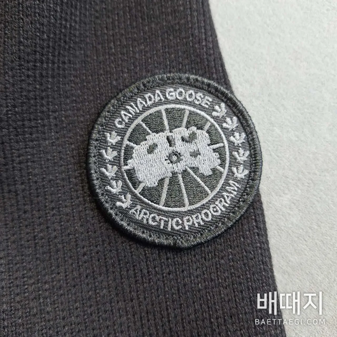 캐나다구스 [RF] 6830 블랙 205676 Canada Goose 6830 검수사진 5