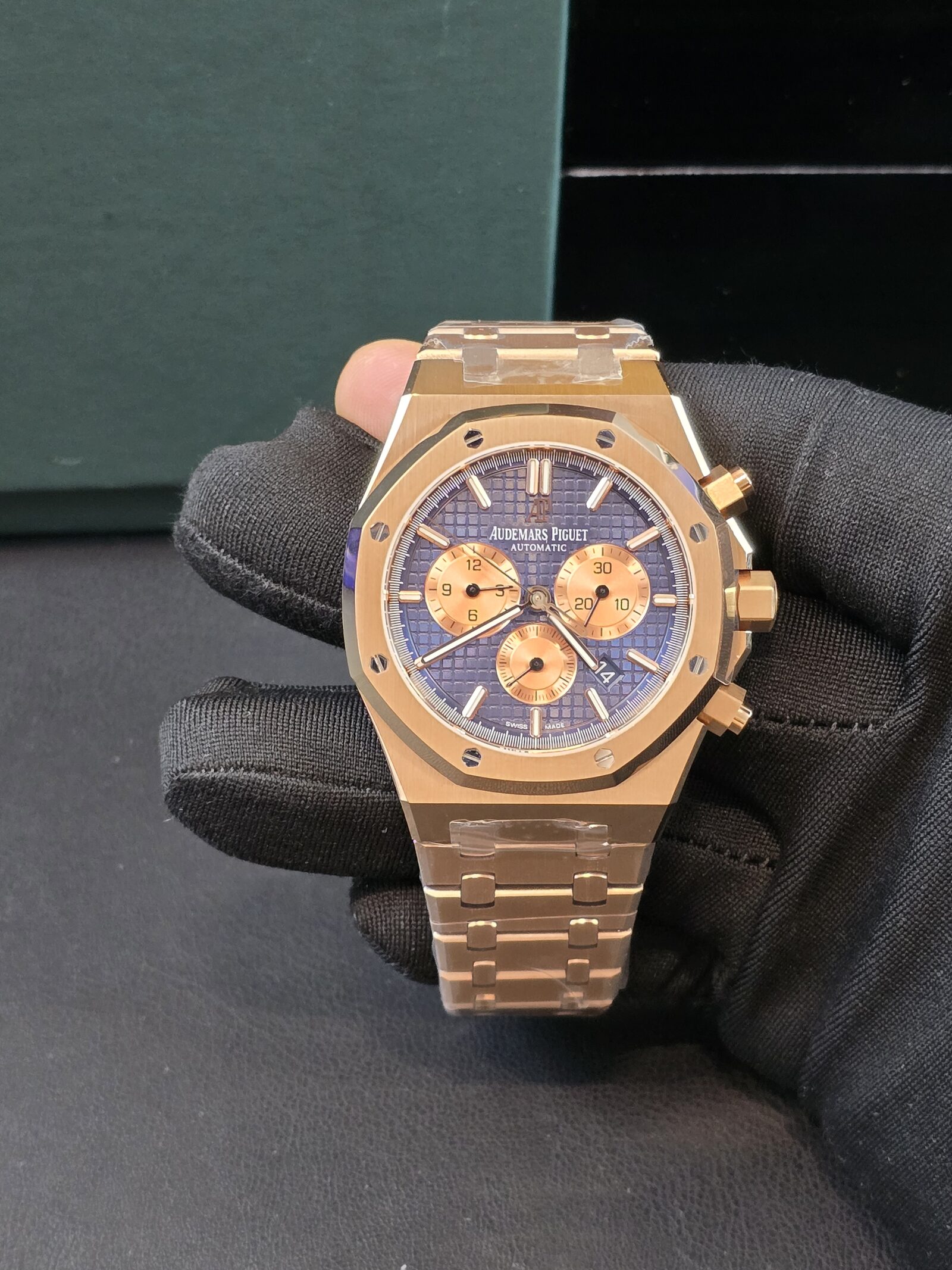 오데마피게 로열 오크 크로노그래프 41mm 검수사진 1