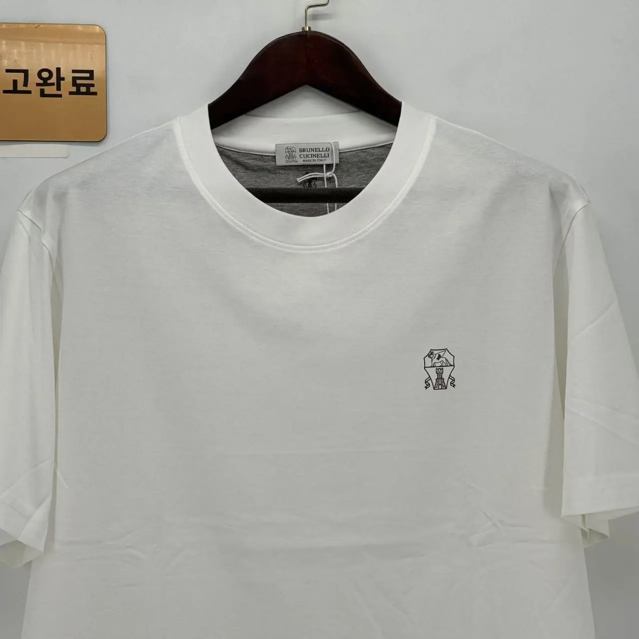 브루넬로쿠치넬리 남성 린넨 혼방 크루넥 반팔 티셔츠 2026SS 검수사진 2