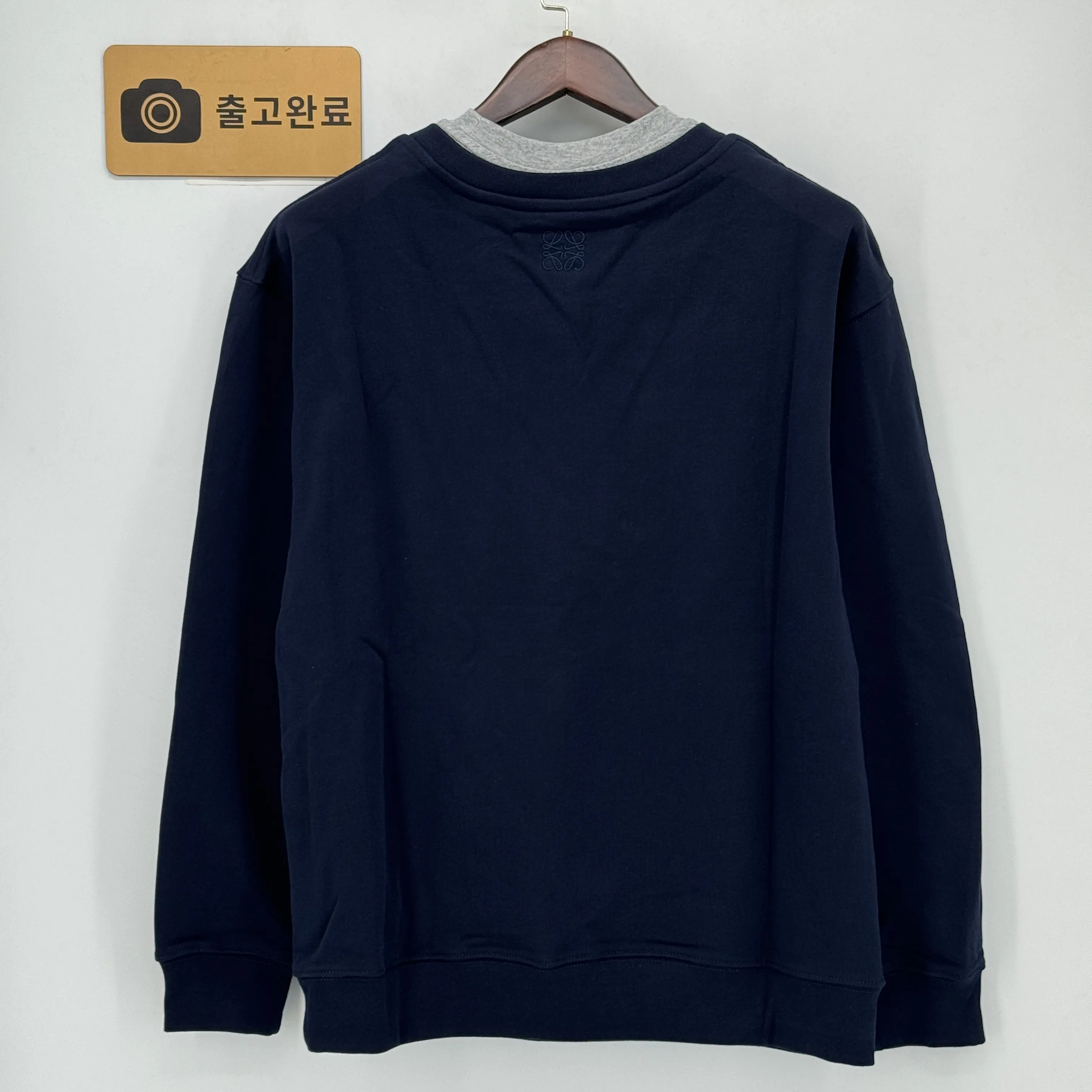로에베 V넥 프린트 자수 니트 스웨트셔츠 157981 검수사진 7
