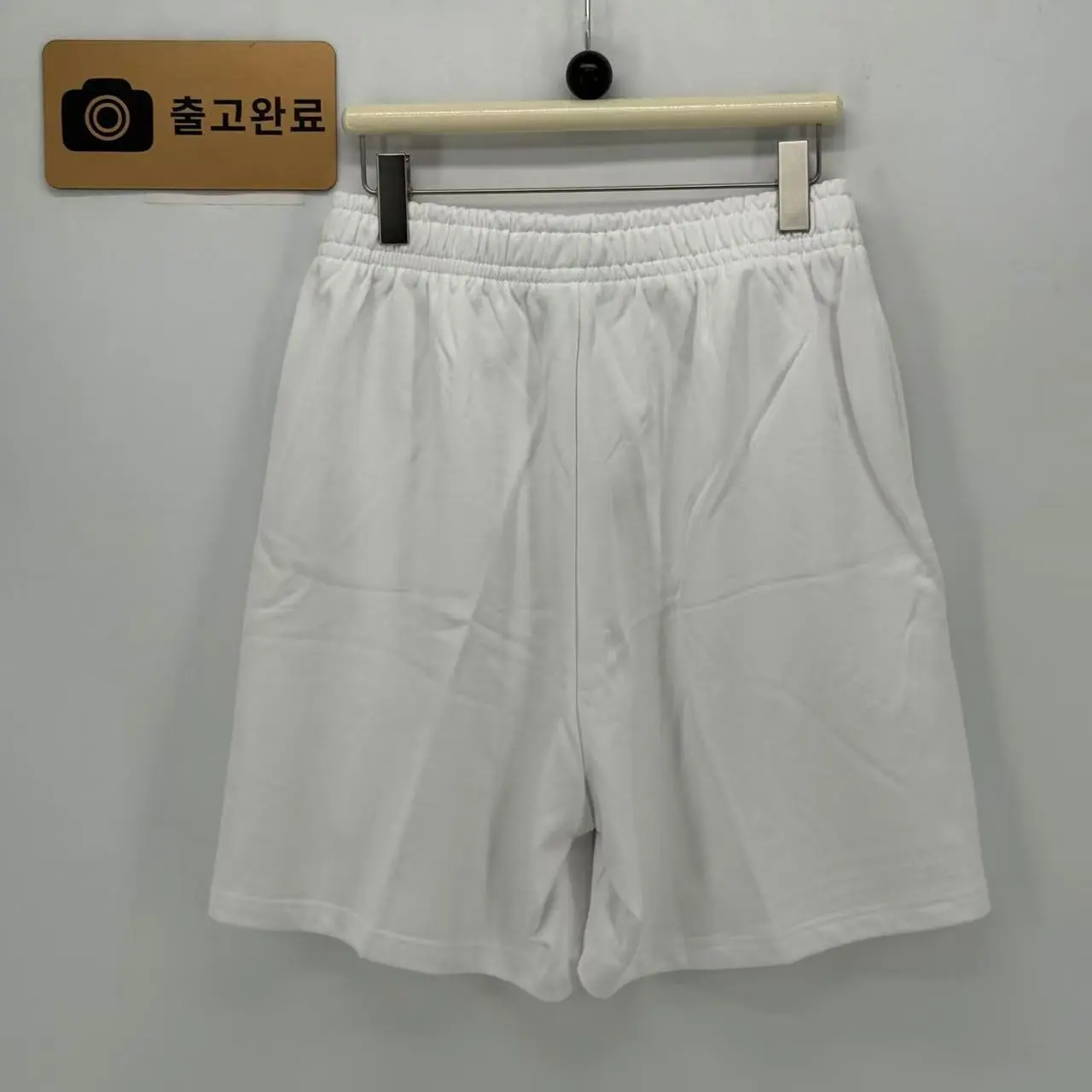 발렌시아가 원형 자수 코튼 반바지 남녀공용 검수사진 6