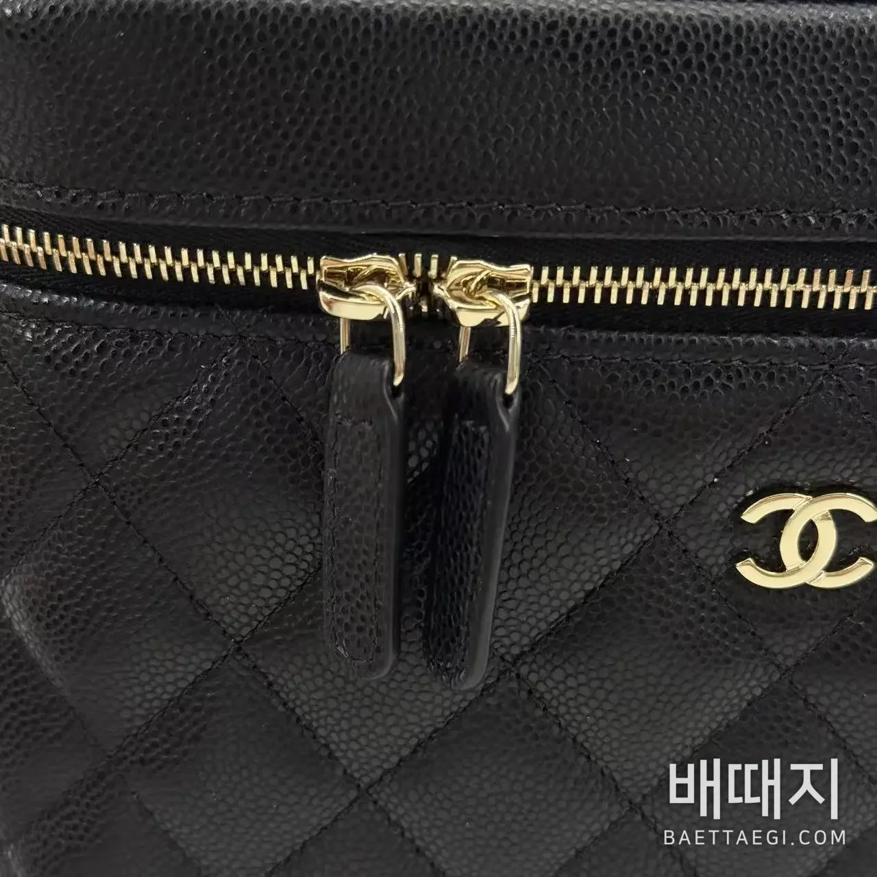 샤넬 블랙 토일러리 핸드백 193247 검수사진 5