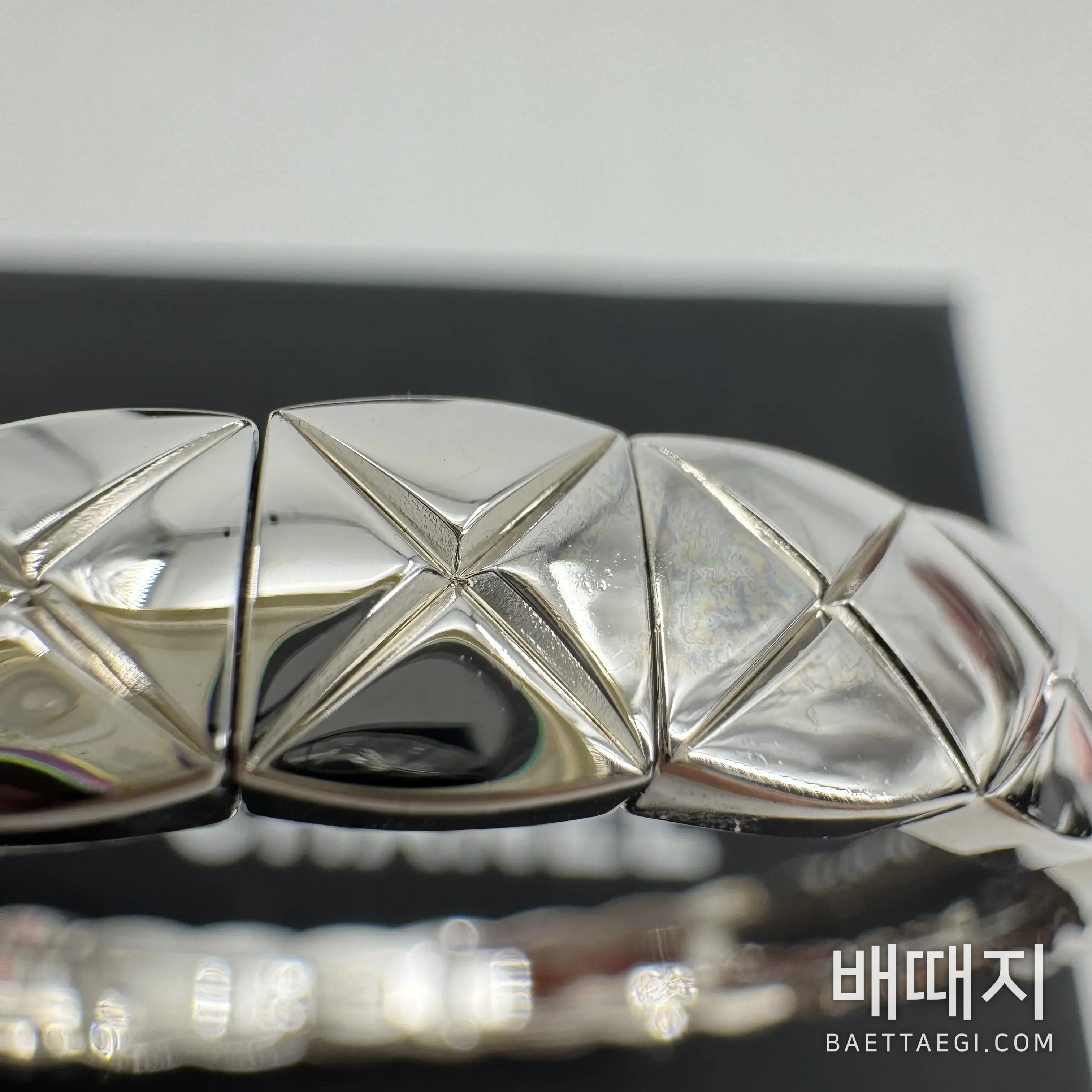 샤넬 코코 크러쉬 팔찌 검수사진 4